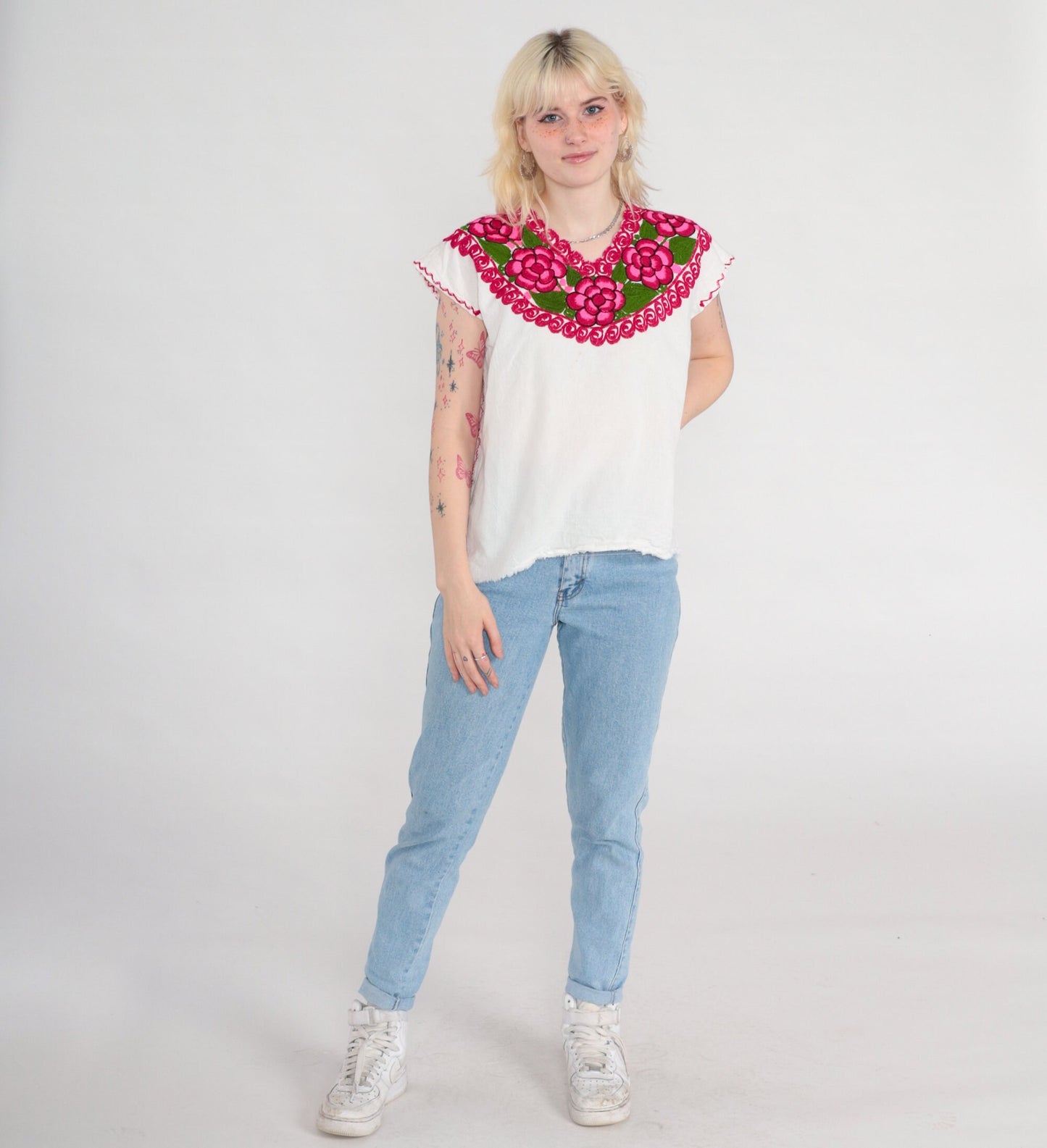 1990s Mexican Floral Embroidered Cotton Blouse White Tunic Small S