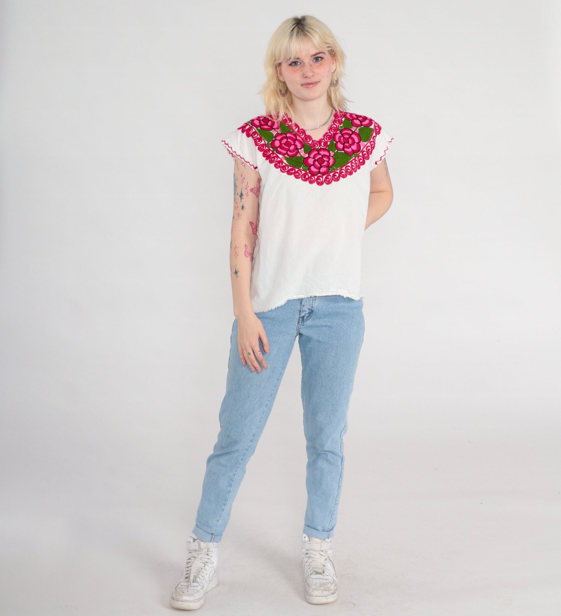 1990s Mexican Floral Embroidered Cotton Blouse White Tunic Small S