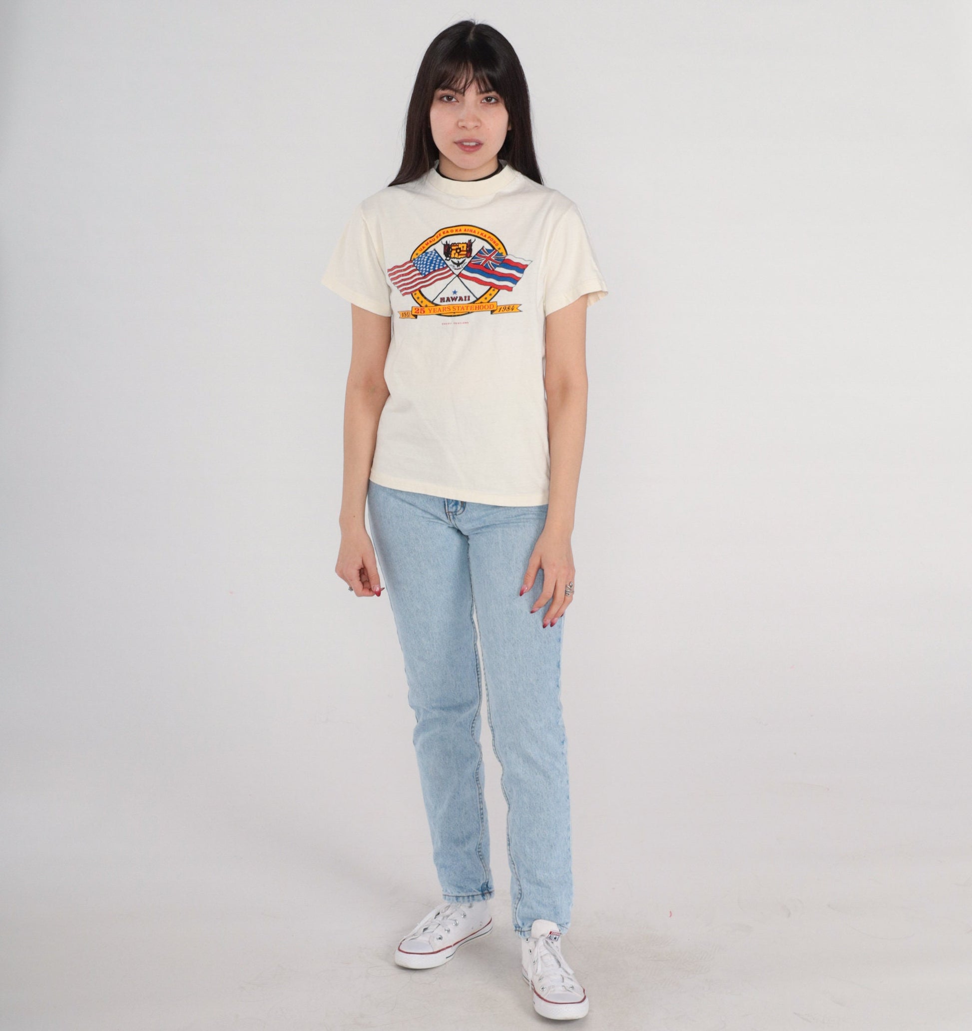 1984 Hawaii 25 Years Statehood Graphic T-Shirt Cream Cotton Small