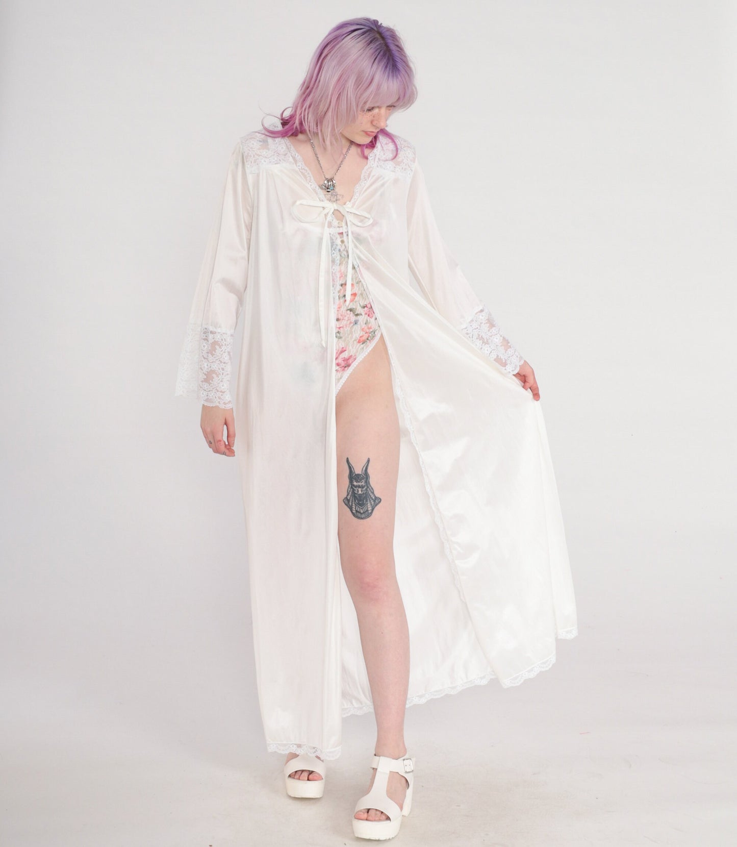 70s Gilead White Nylon Maxi Lingerie Robe Lace Trim Tie Front Small