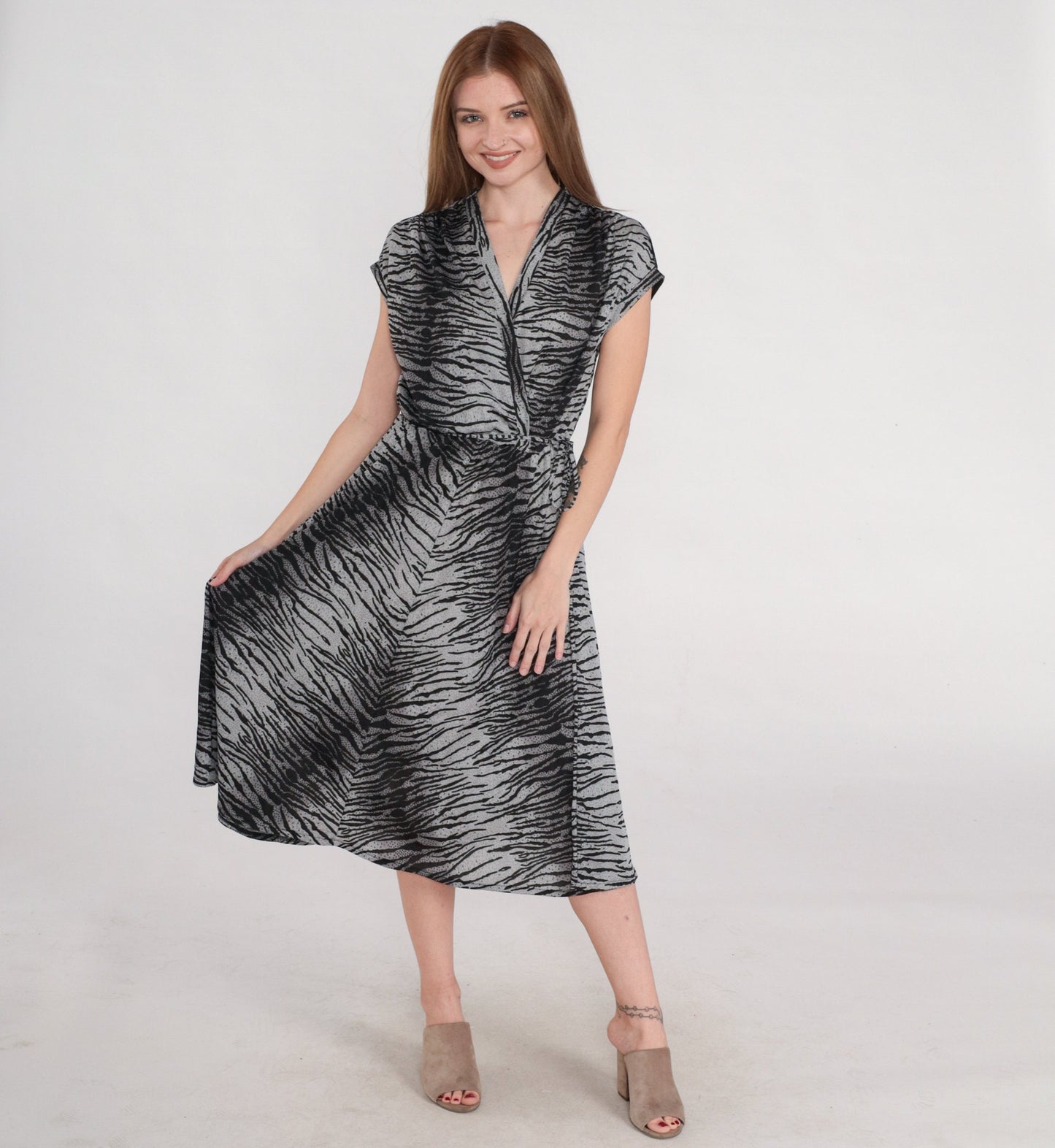 70s Tiger Print Midi Dress Grey Black Faux Wrap Cap Sleeve V Neck Small Medium