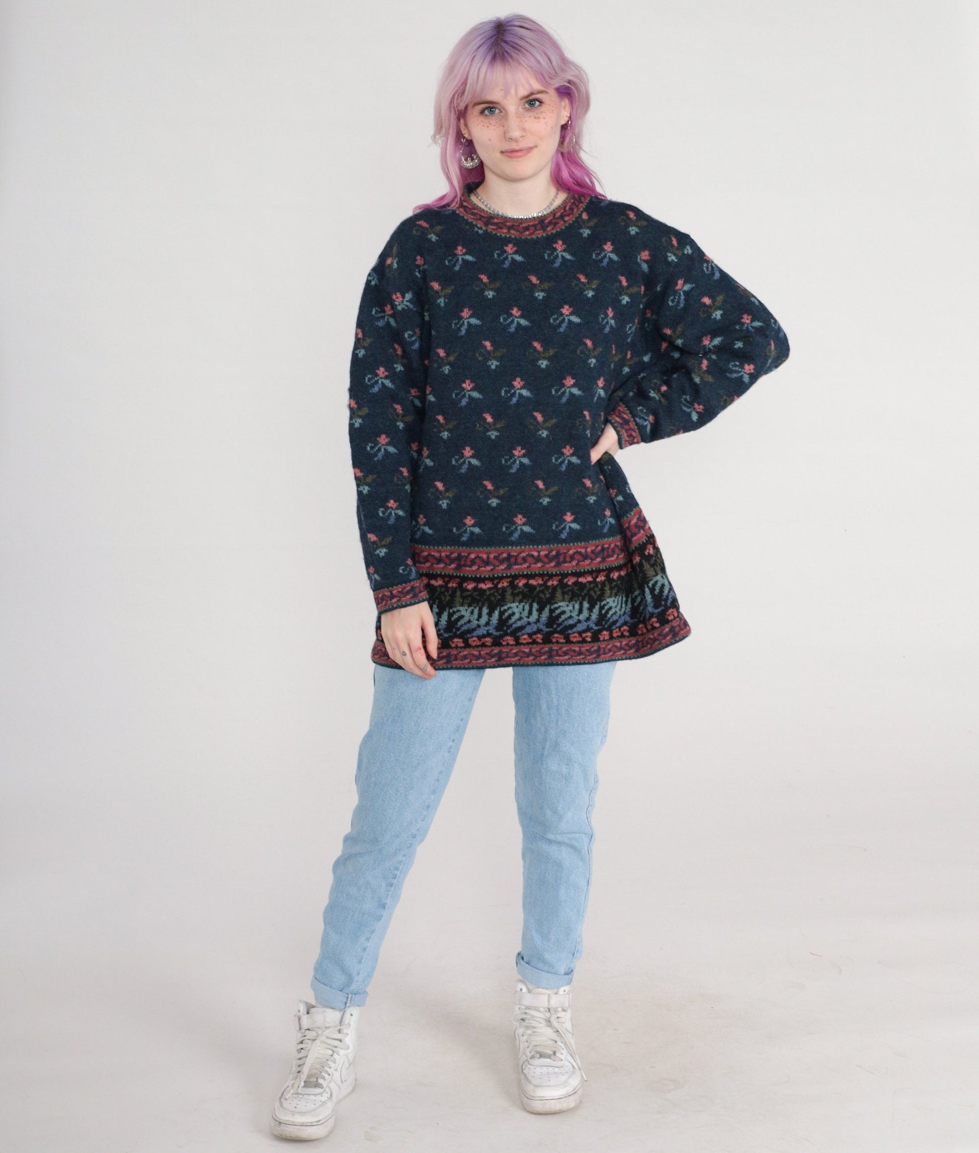00s Floral Knit Sweater Navy Blue Icelandic Design Wool Crewneck Large L