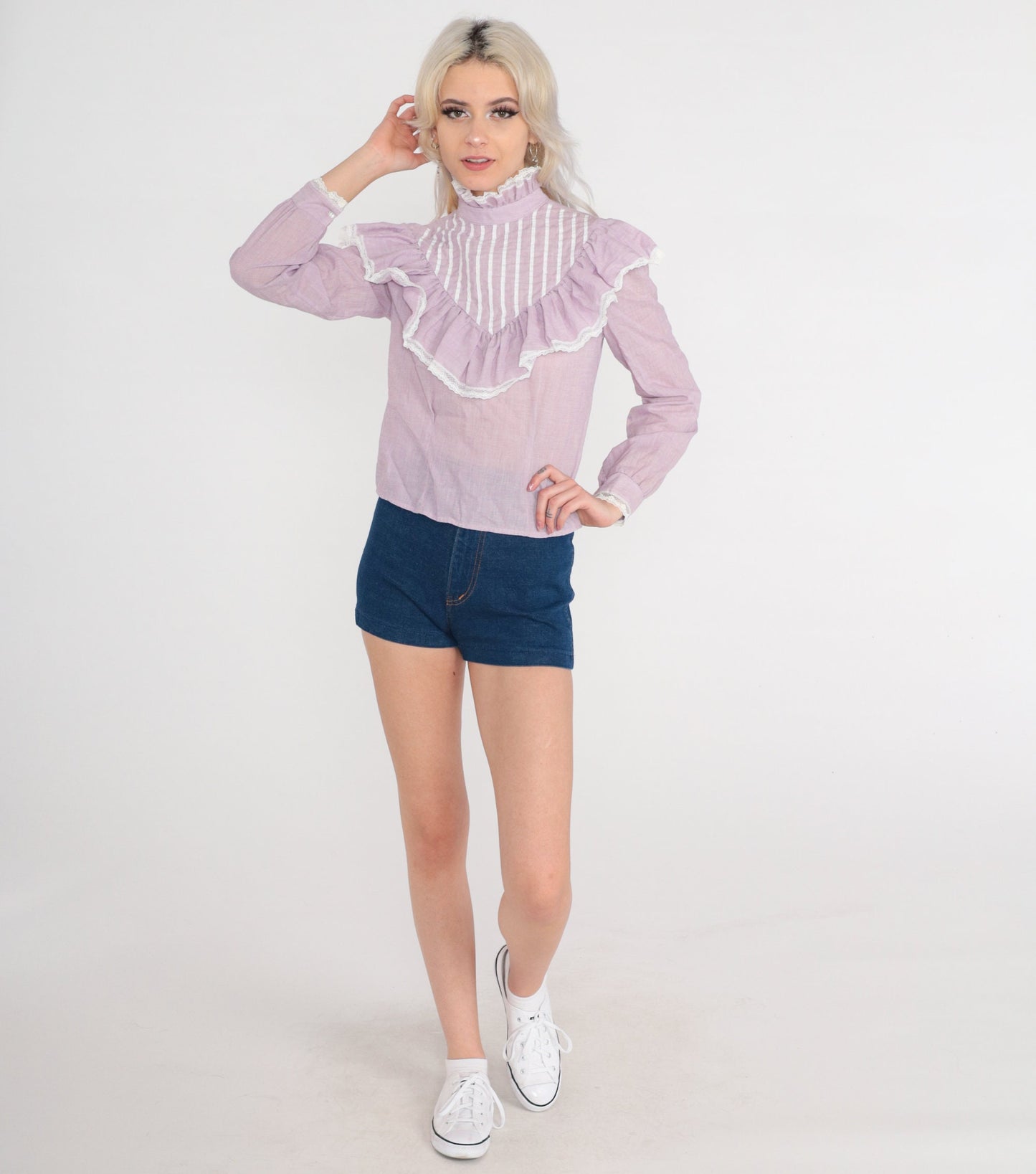 80s Lavender Striped Puff Sleeve Blouse Ruffled Neckline Button Back Small