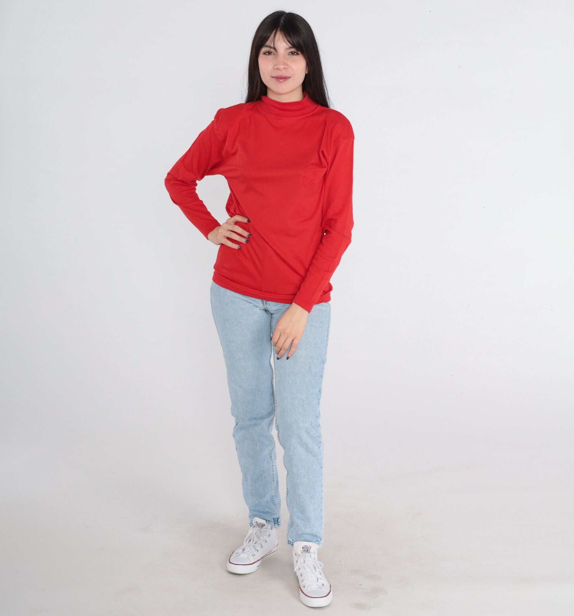 90s Red Mock Neck Crest Long Sleeve T-Shirt Small S