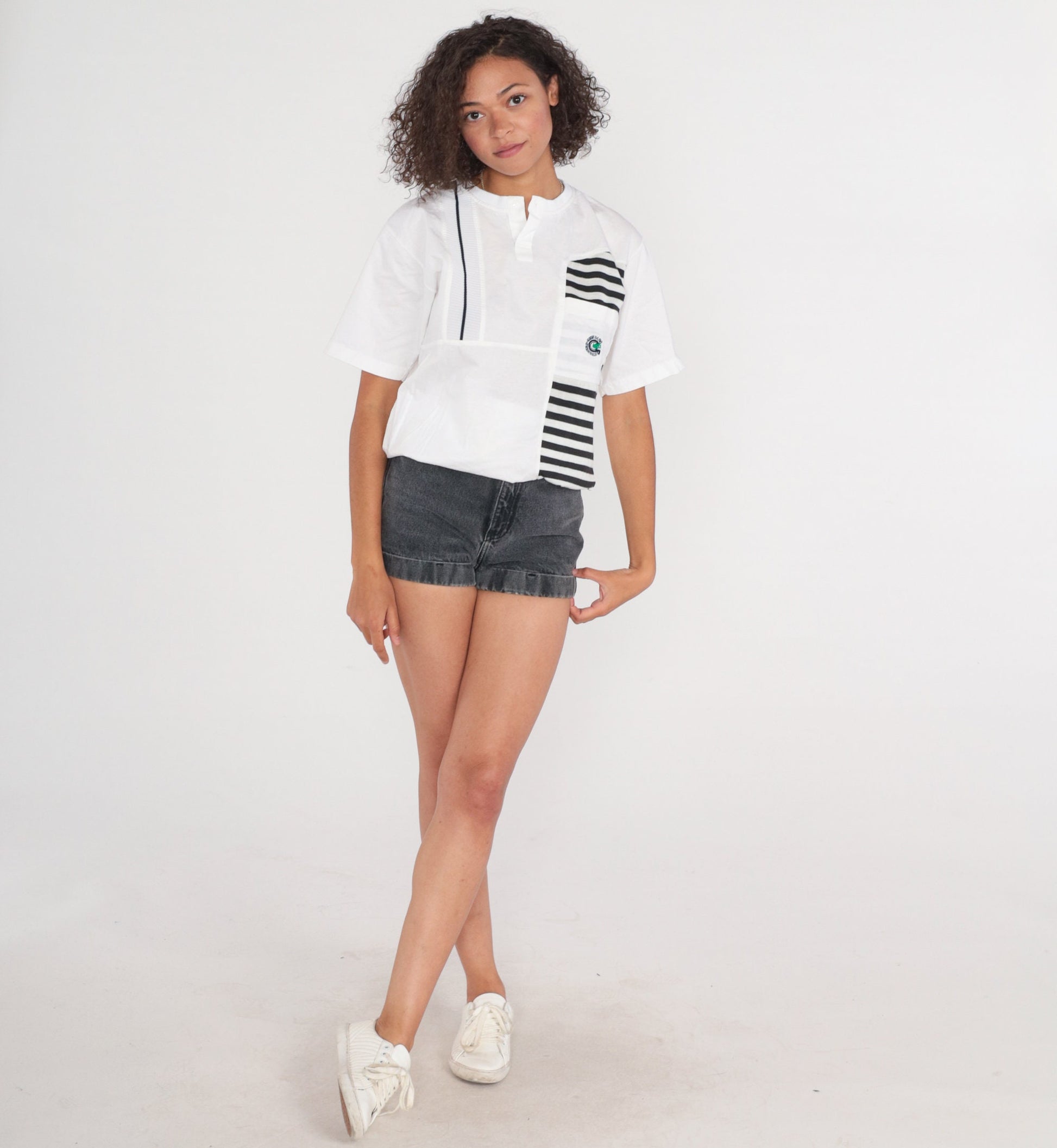 90s Giordano Striped Henley Shirt White Black Short Sleeve Medium