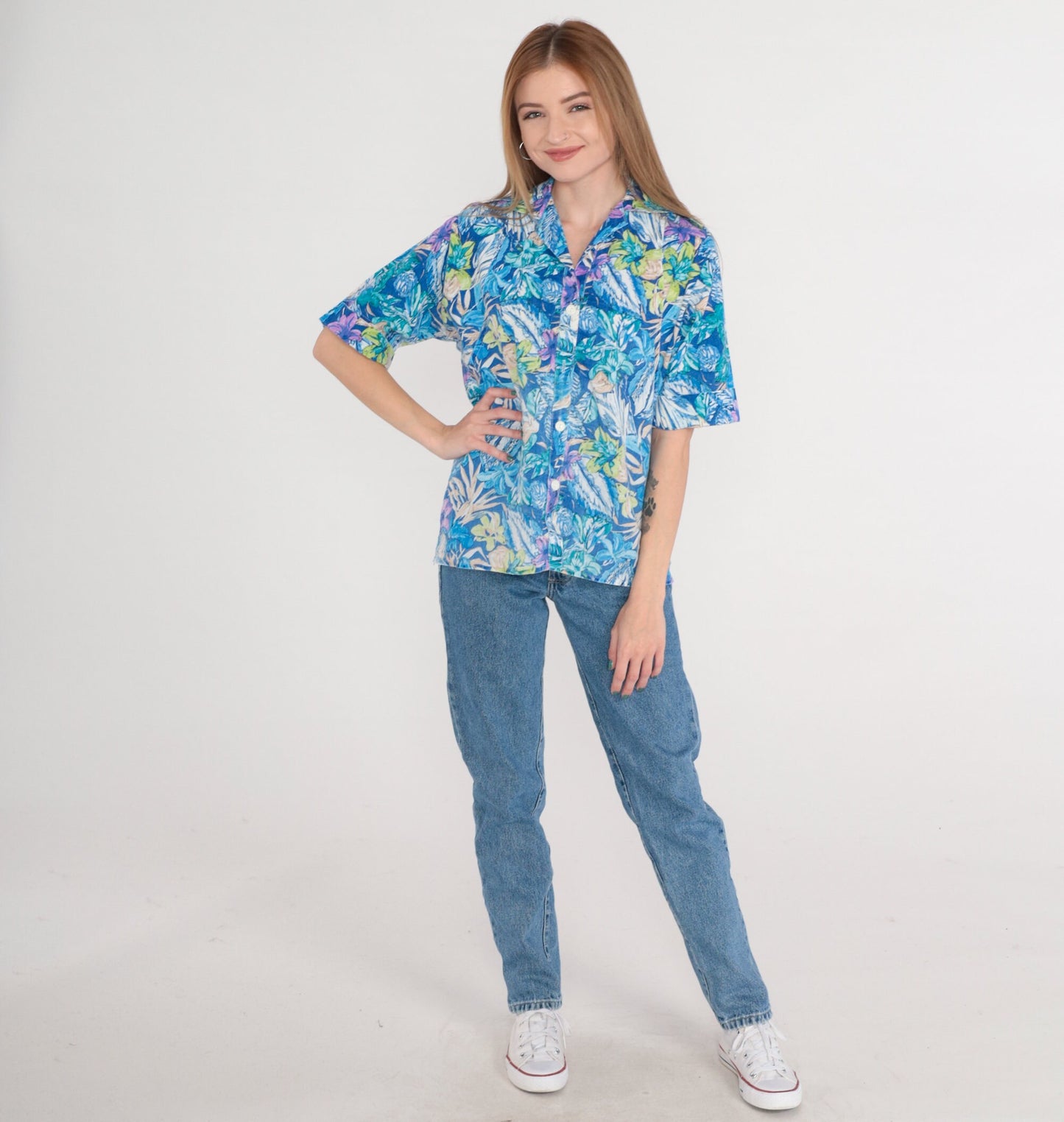 90s Blue Floral Button-Up Blouse Short Cuffed Sleeve Green Purple Leaf Print Medium M