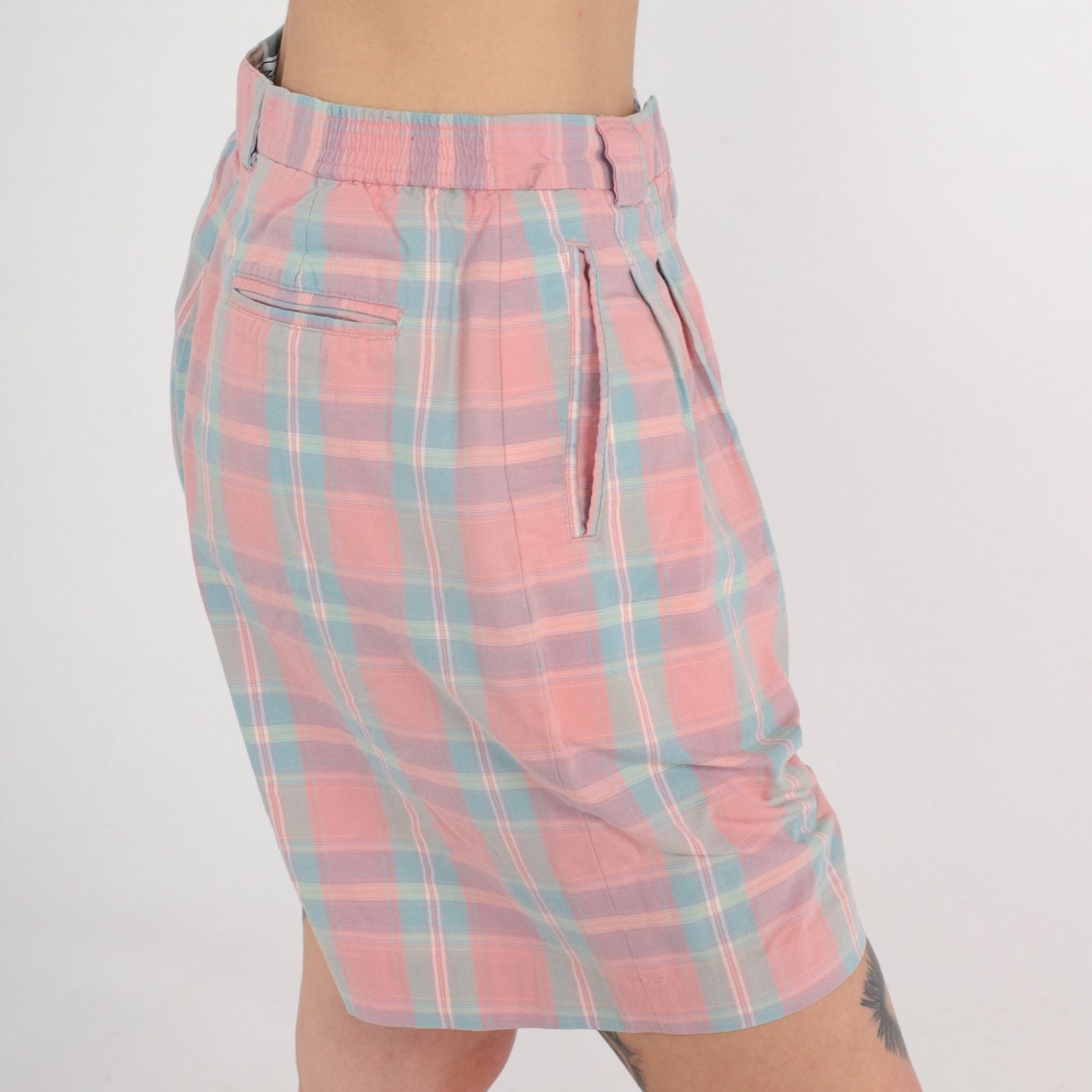 90s Izod Club Pink Plaid Pleated High-Waist Shorts Medium
