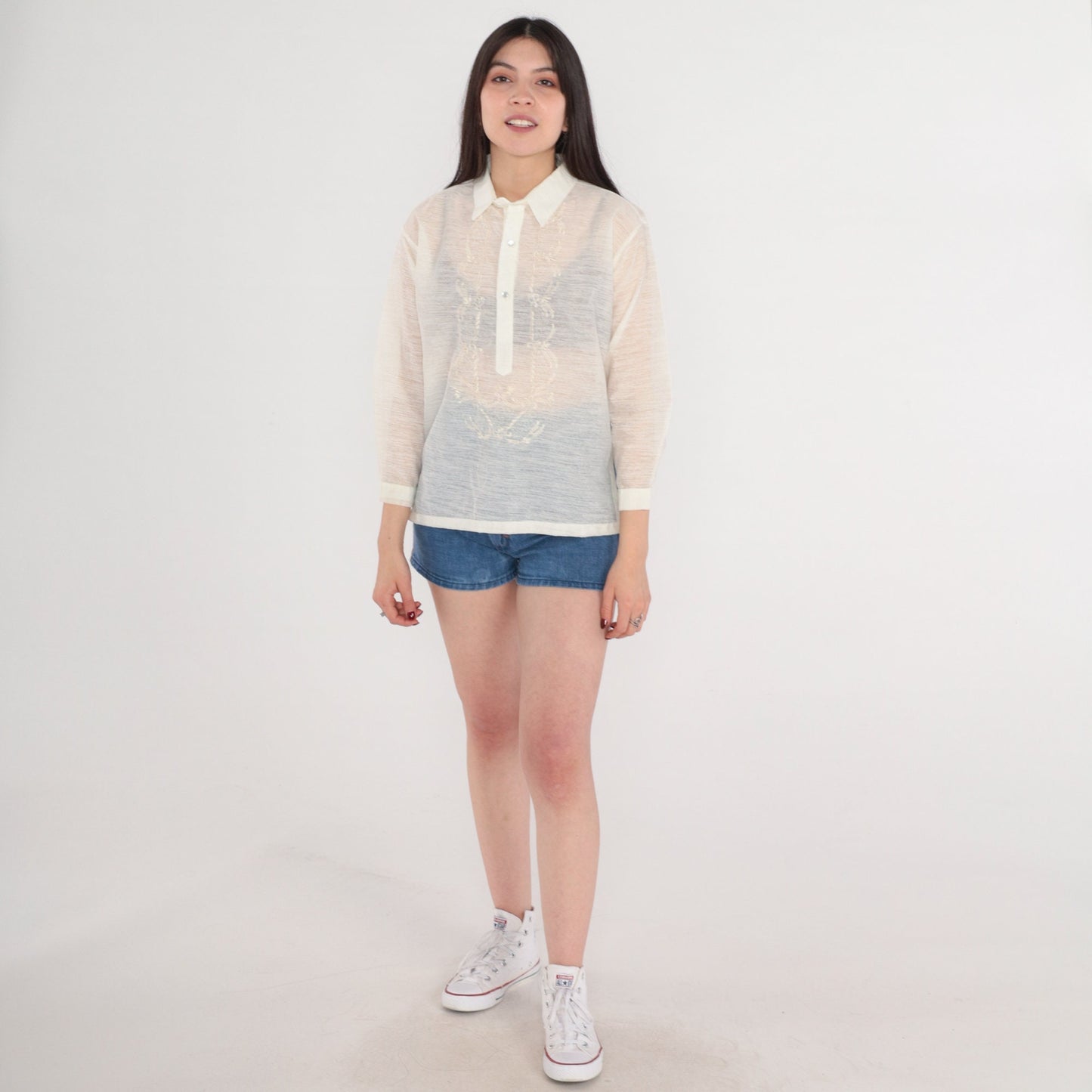 70s Floral Embroidered Cream Blouse Collared Half-Button 3/4 Sleeve Small