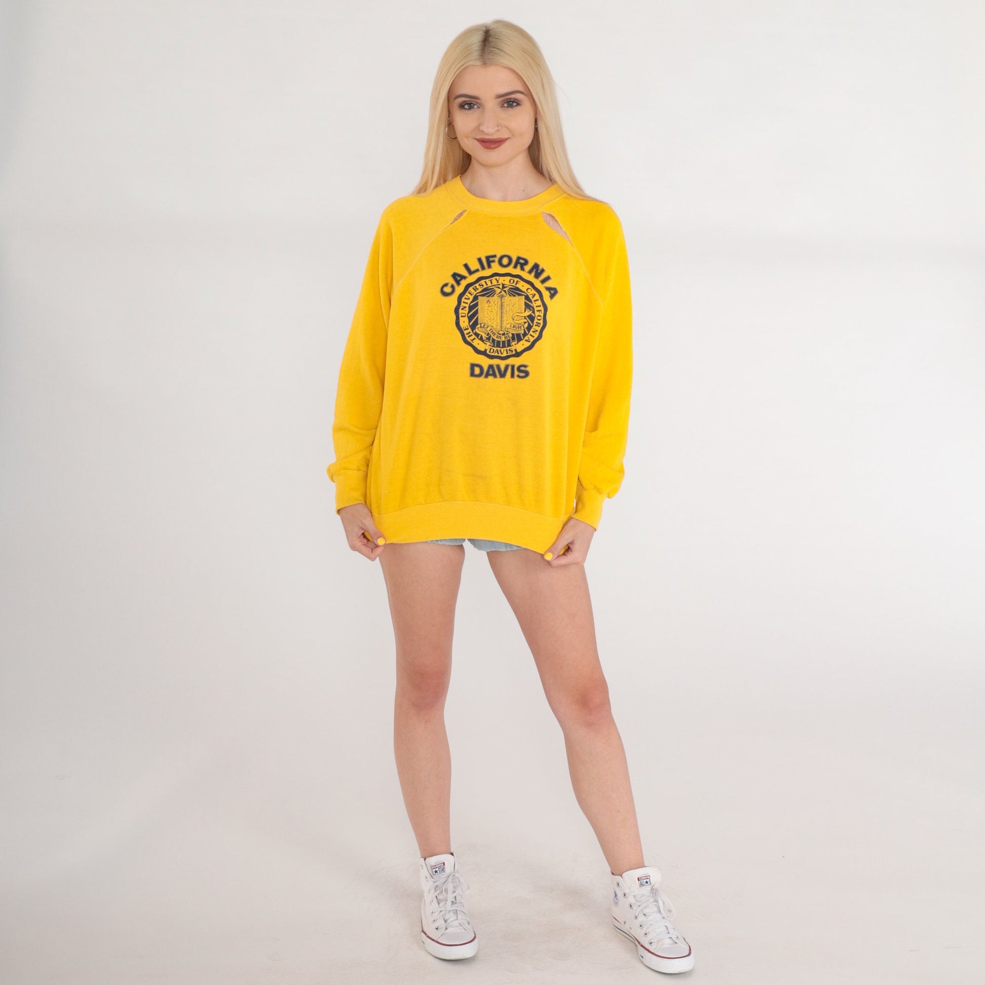 80s UC Davis Aggies Sweatshirt Yellow Raglan Graphic Distressed Small