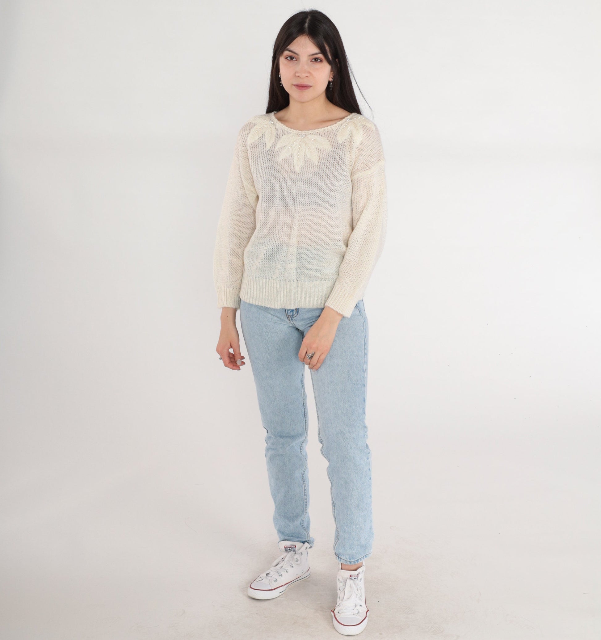 80s Pearl Beaded Off-White Knit Sweater Leaf Embroidered Pullover Medium