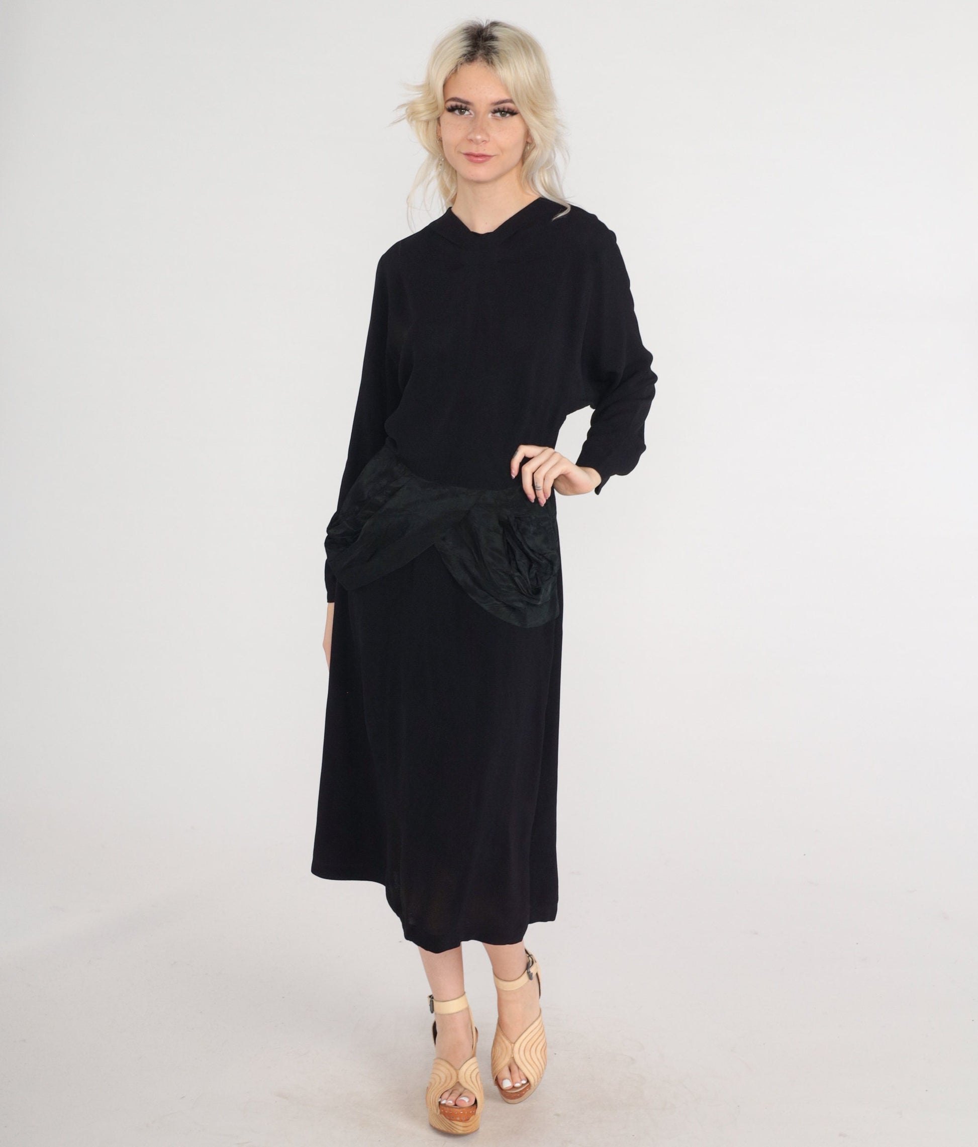 1940s Black Peplum Midi Dress Long Sleeve Metal Zipper Small
