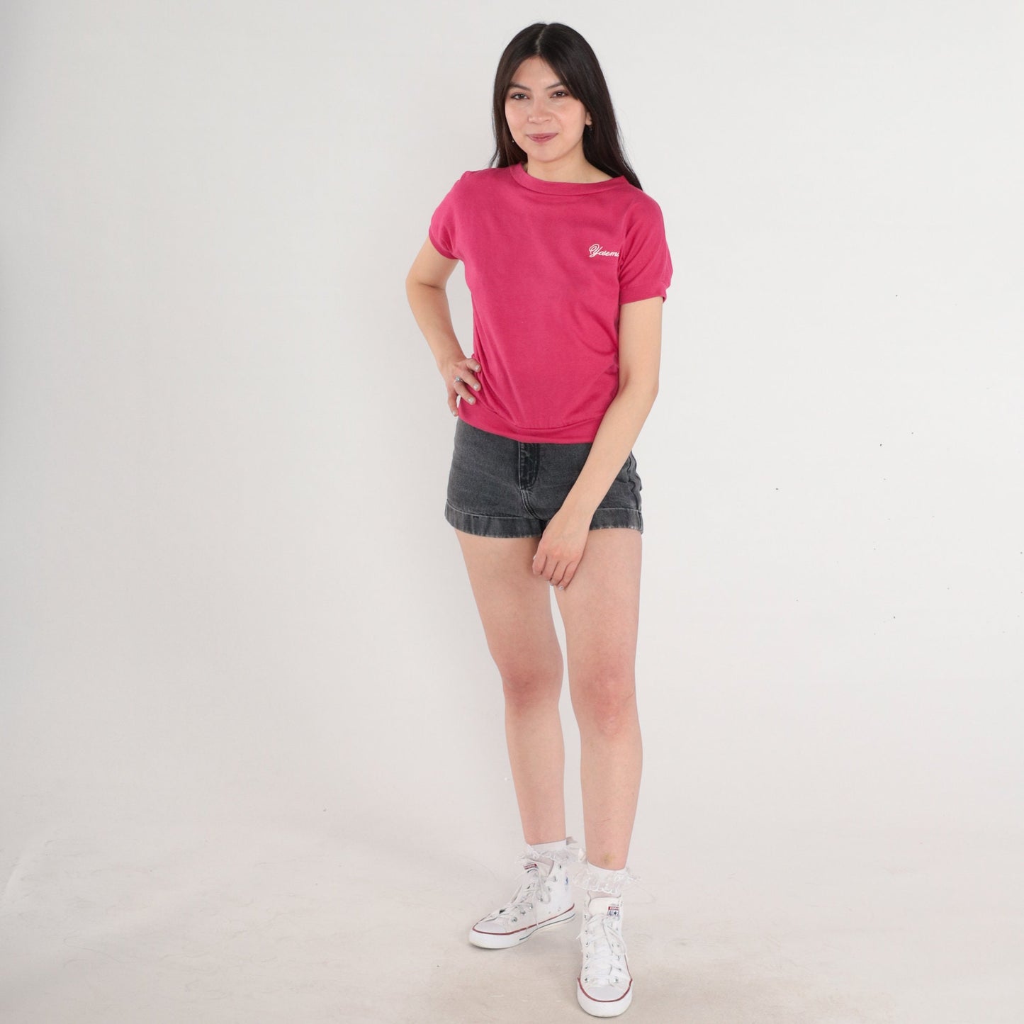 80s Yosemite National Park Embroidered T-Shirt Fuchsia Pink Banded Hem Small
