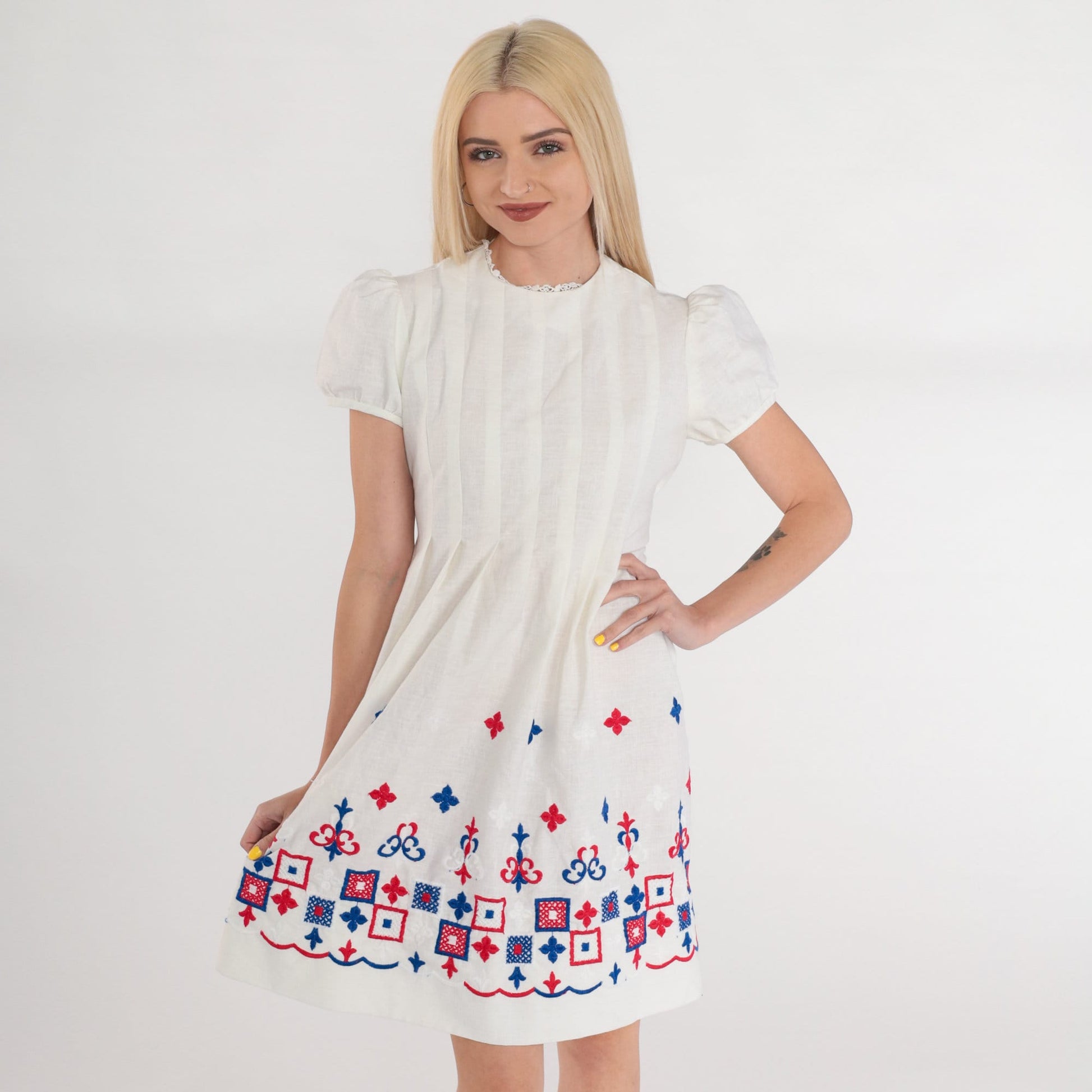 1960s White Puff Sleeve Mini Dress Embroidered Red Blue Lace Trim Small