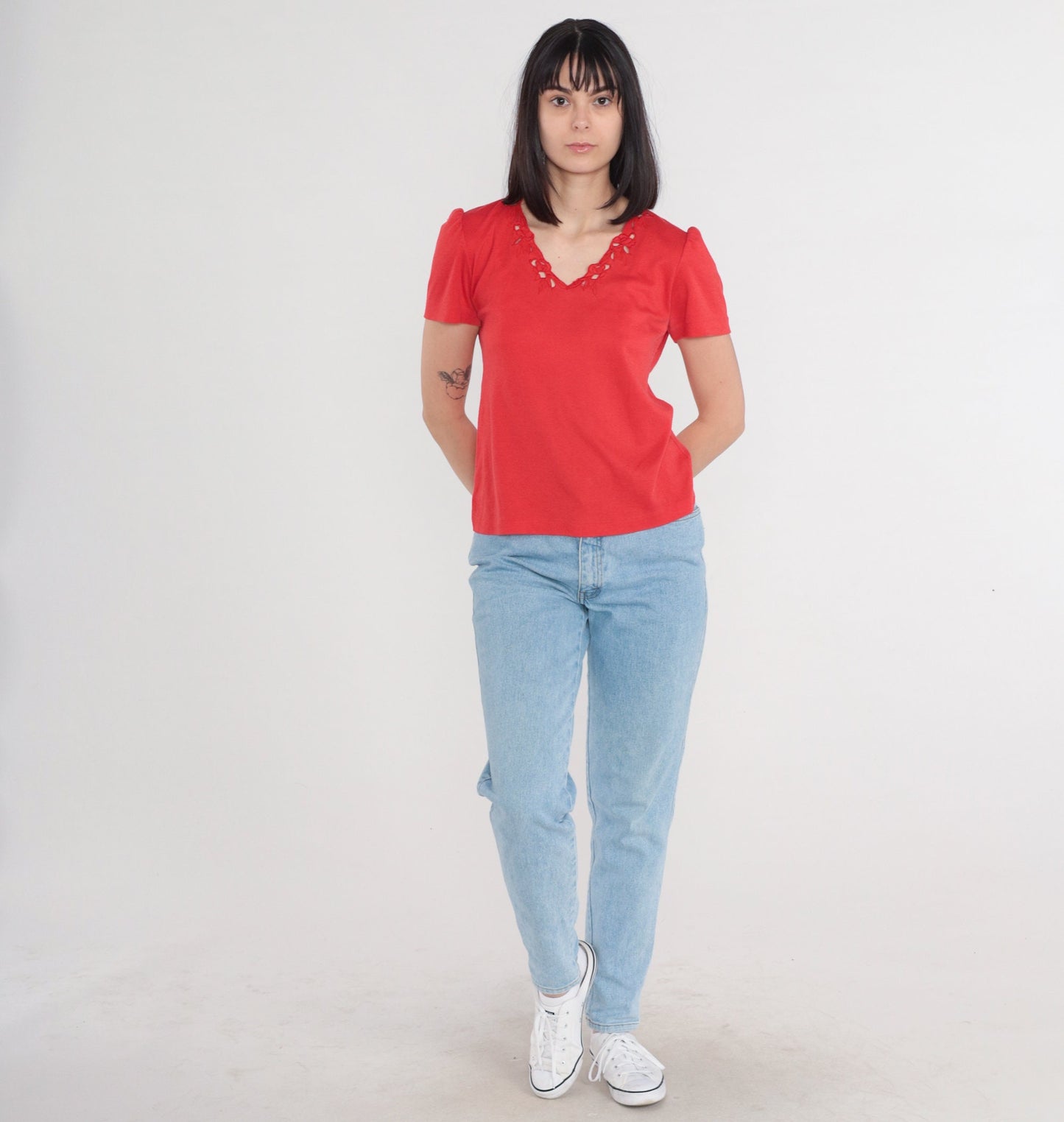 90s Red Floral Cutwork Blouse Puff Sleeve V-Neck Medium