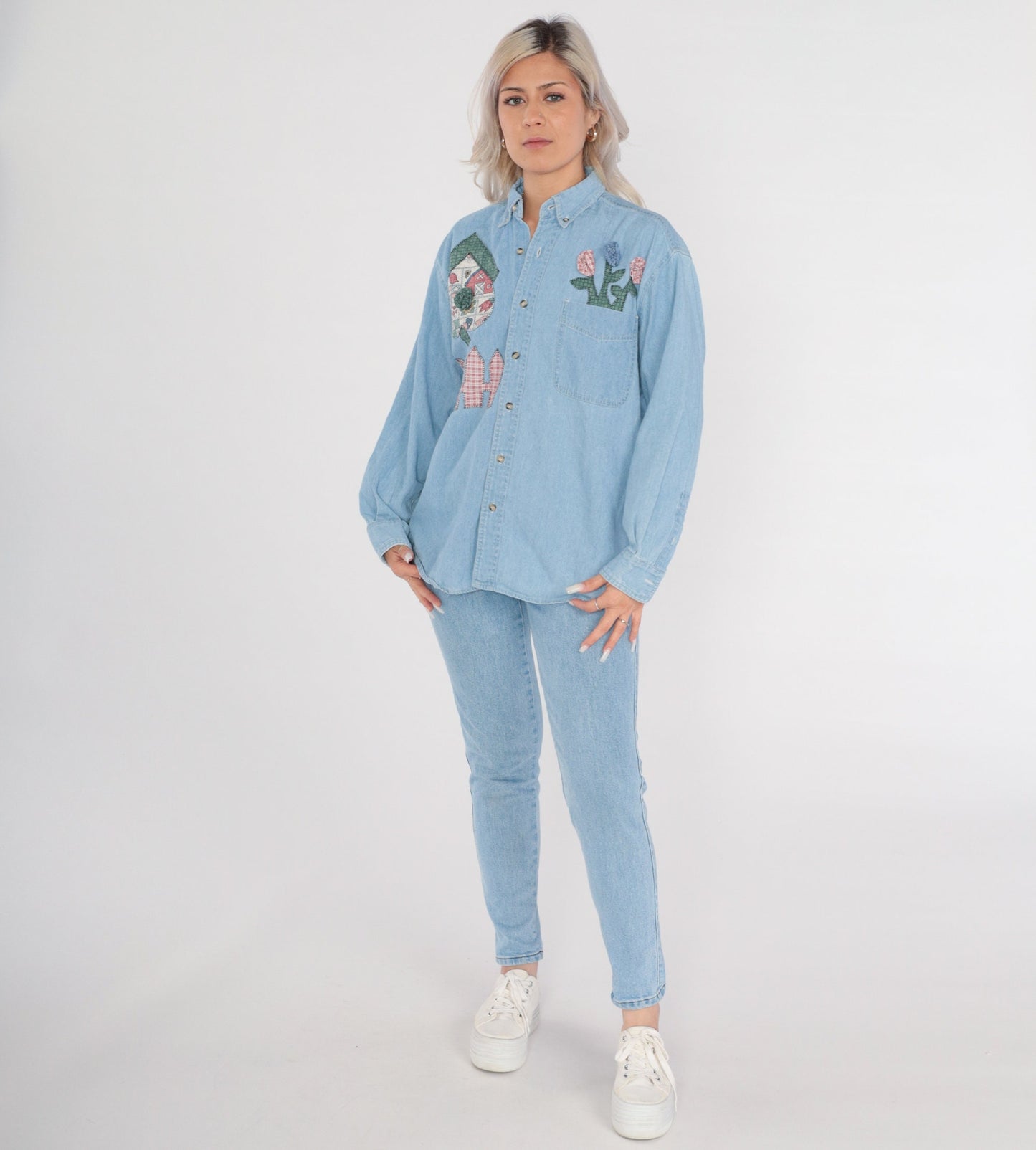 90s Blue Denim Shirt Floral Farm Patches Button-Up Long Sleeve Medium