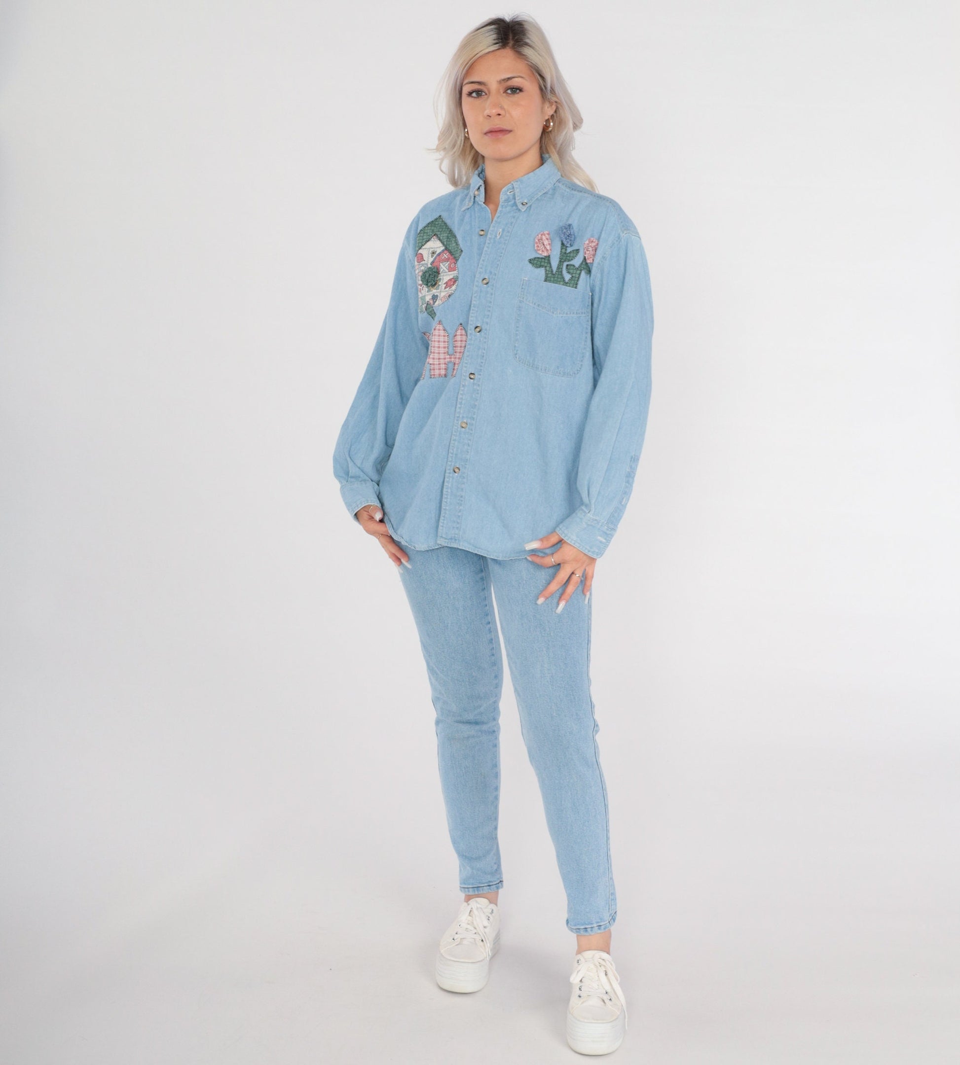 90s Blue Denim Shirt Floral Farm Patches Button-Up Long Sleeve Medium