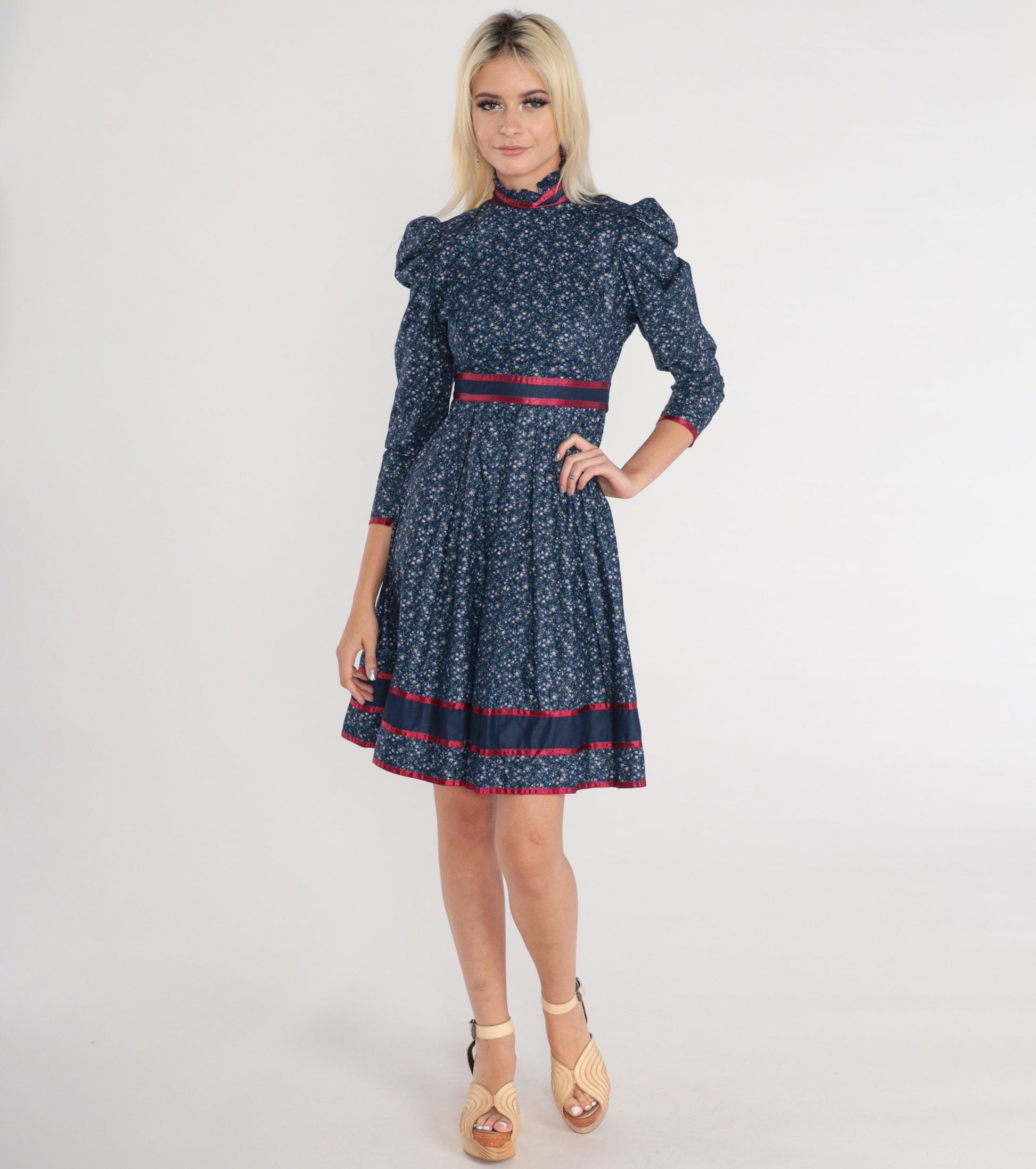 70s Blue Calico Floral Mini Dress Puff Sleeve High Neck Ruffled Babydoll XXS