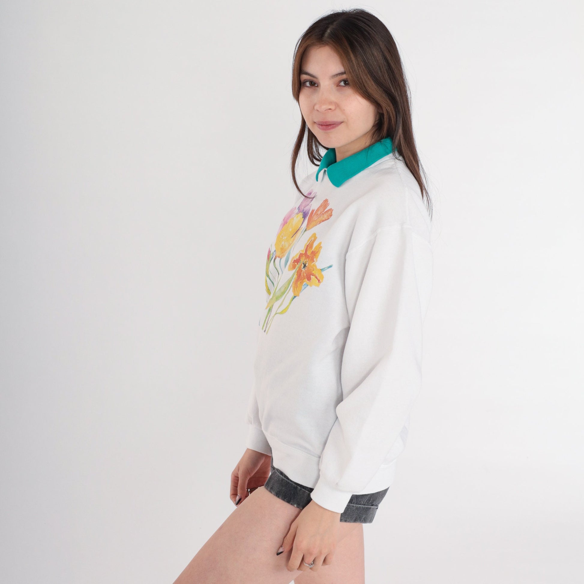 00s Jerzees Watercolor Floral Sweatshirt White Green Collar Medium