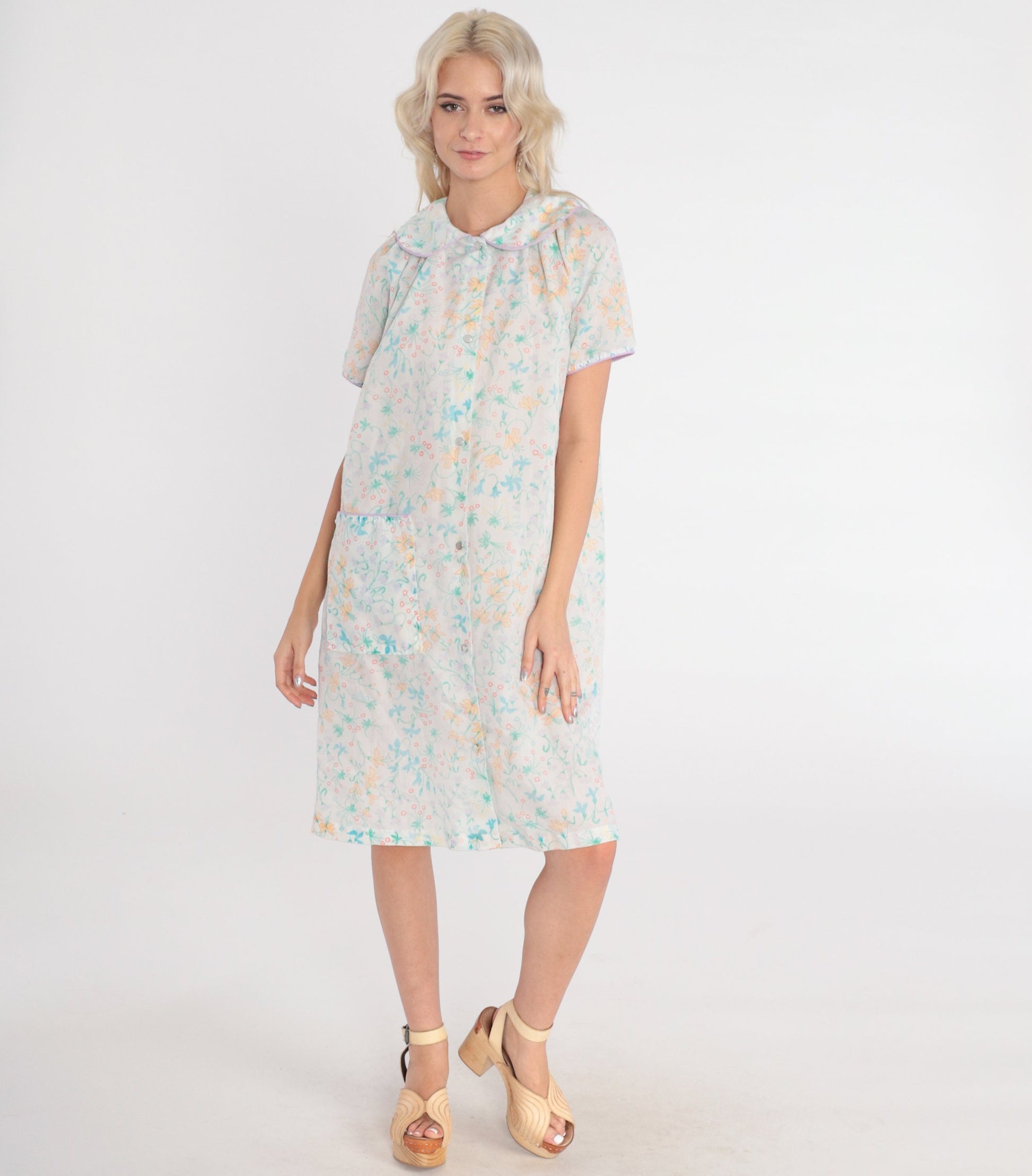 80s Floral White Nightgown Semi-Sheer Peter Pan Collar Snap Front Knee Length Medium