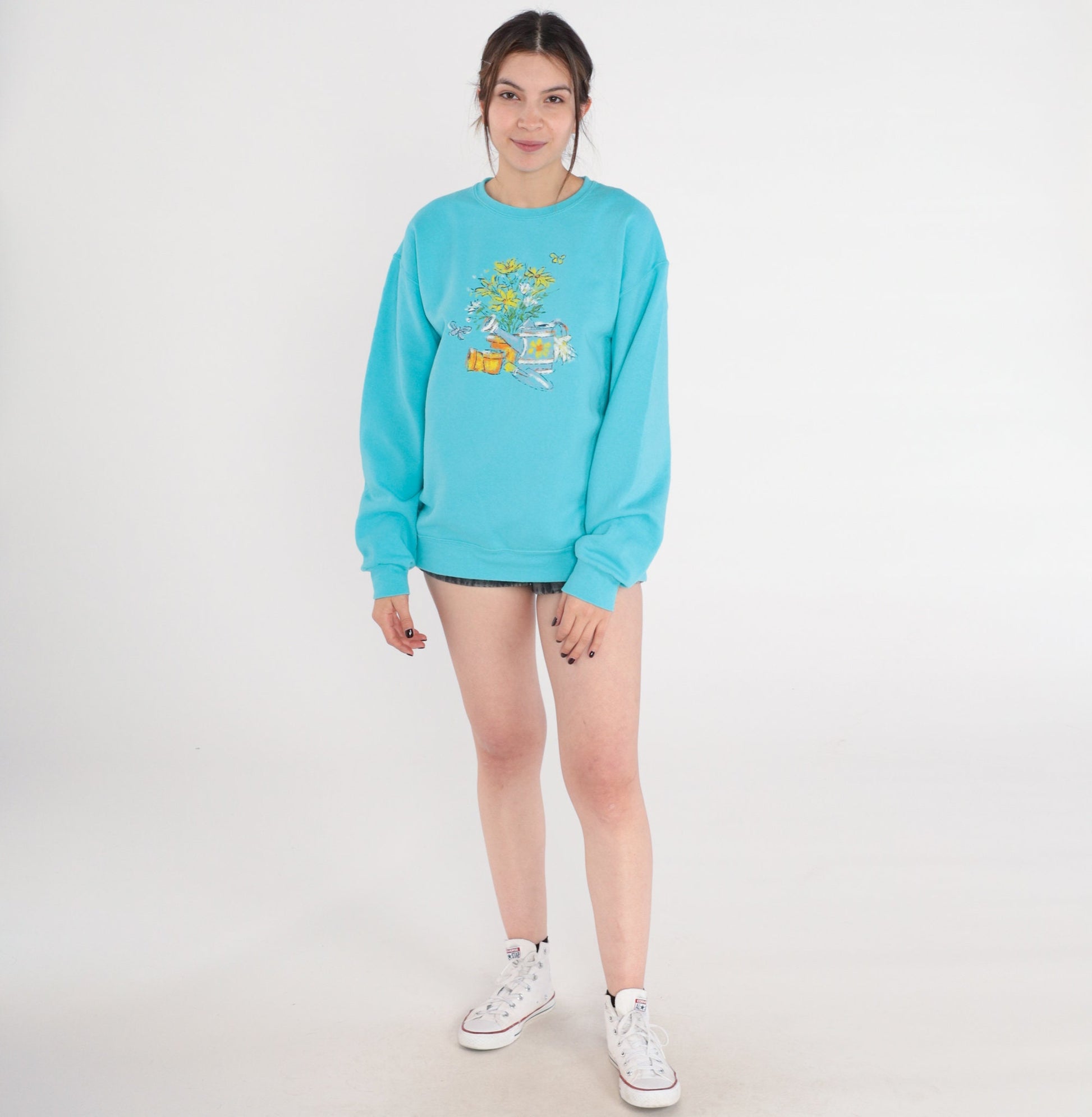 90s Blue Floral Garden Sweatshirt Butterfly Graphic Crewneck Medium M