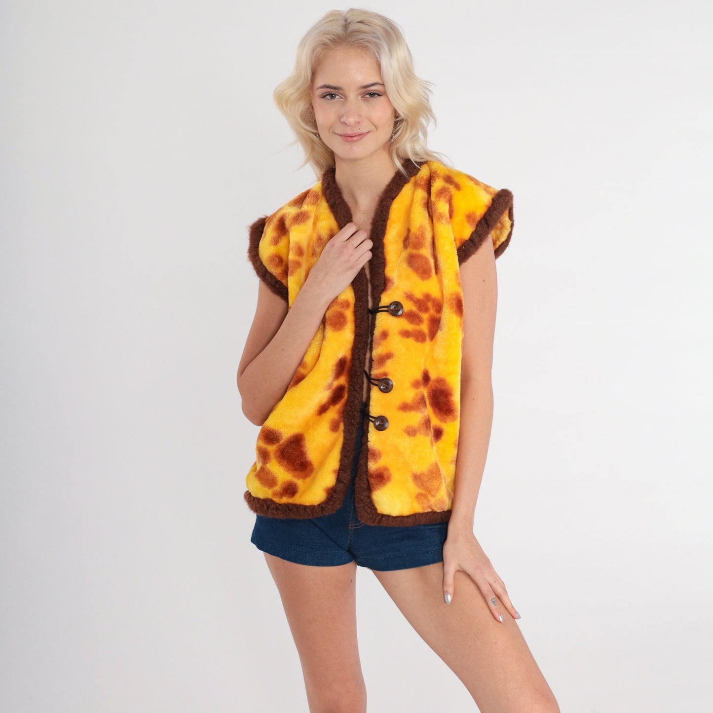 80s Yellow Fleece Vest Paw Print Button-Up Medium