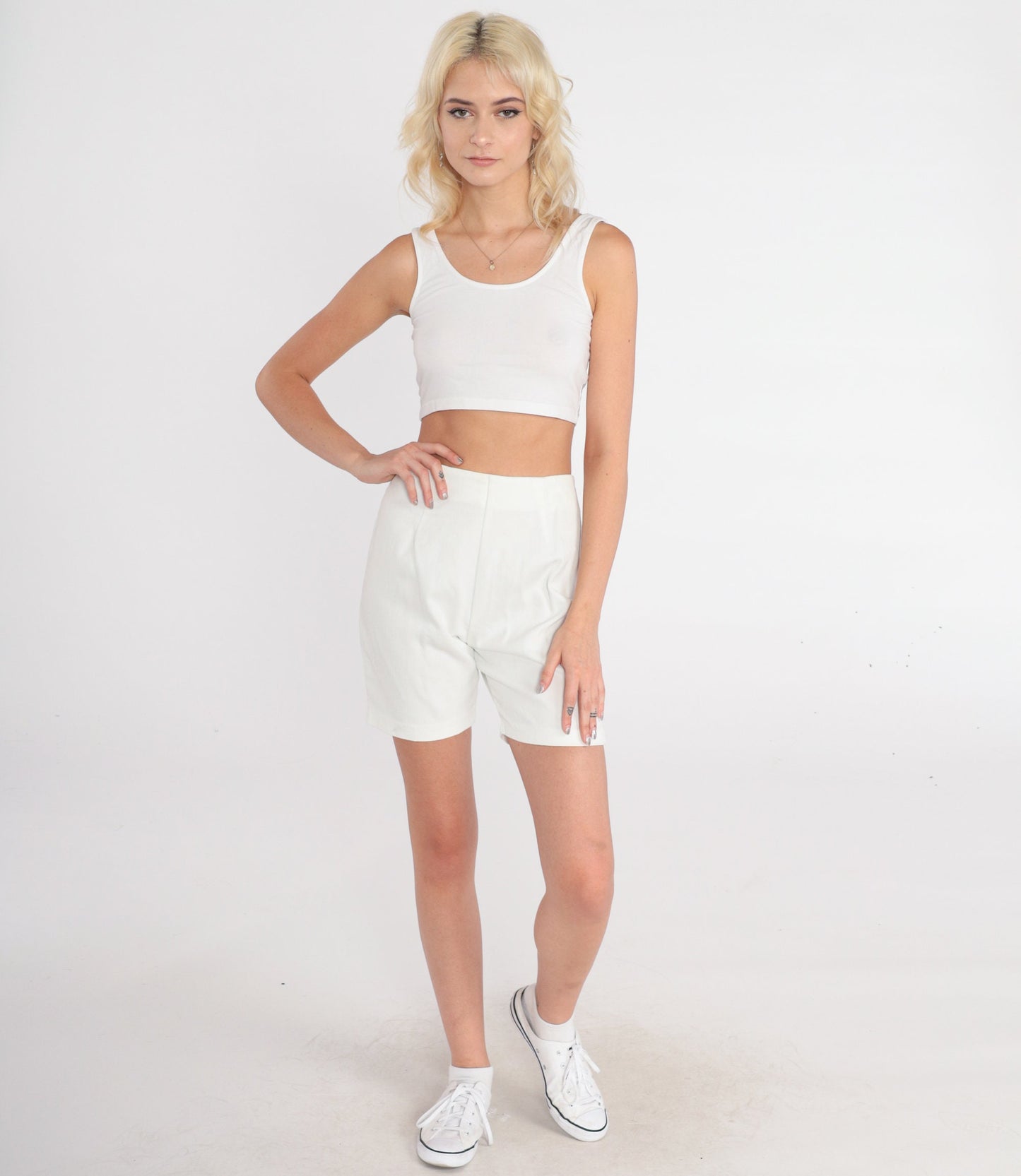 70s White Cotton High-Waist Bermuda Shorts Rear Zipper Extra Small