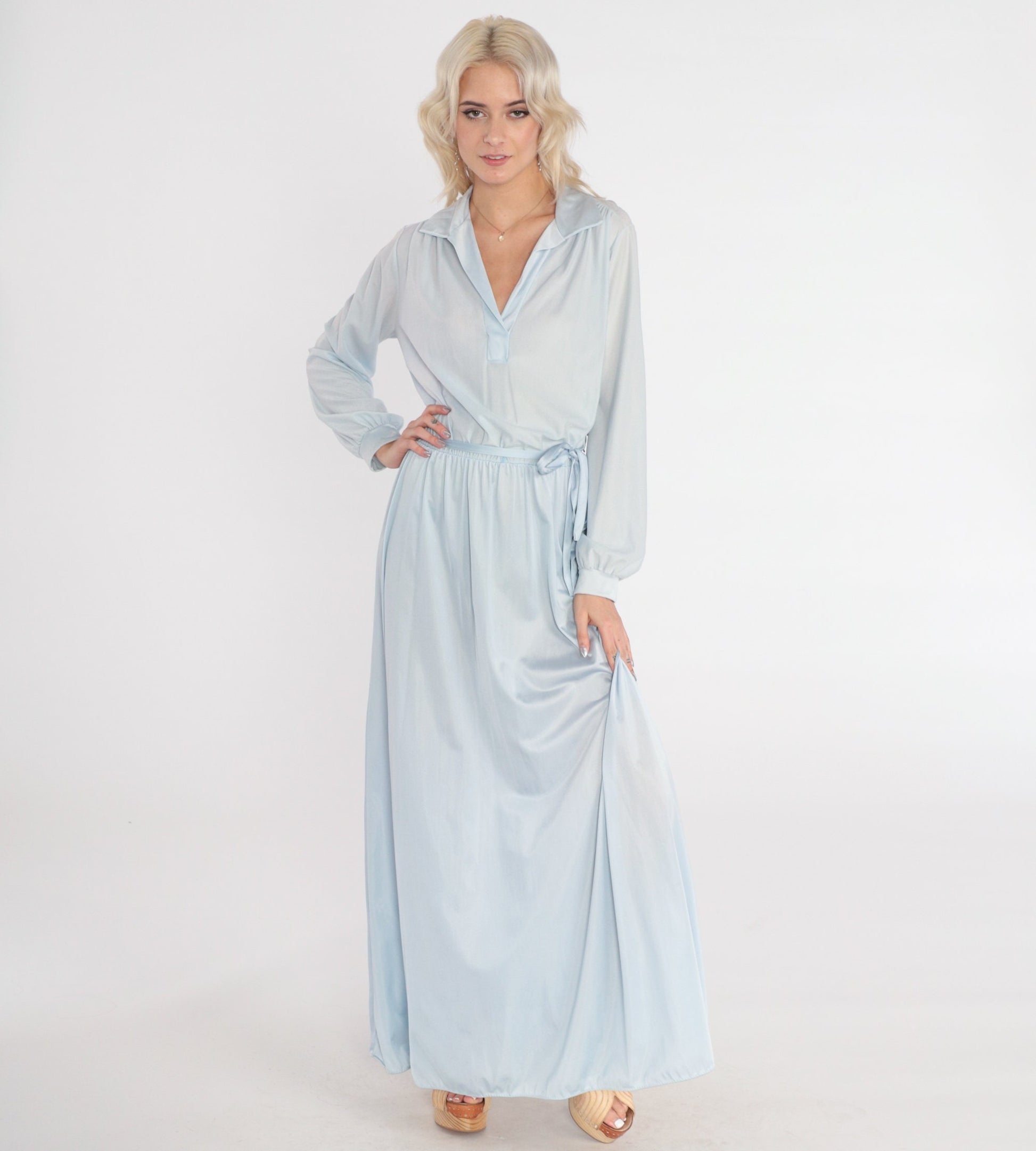 70s Light Blue Maxi Dress Collared V-Neck Long Sleeve High Waisted Medium Large