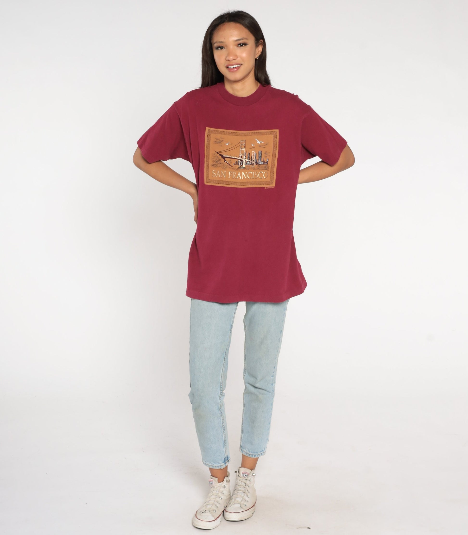 90s San Francisco Golden Gate Bridge Metallic Gold Graphic Tee Burgundy Medium