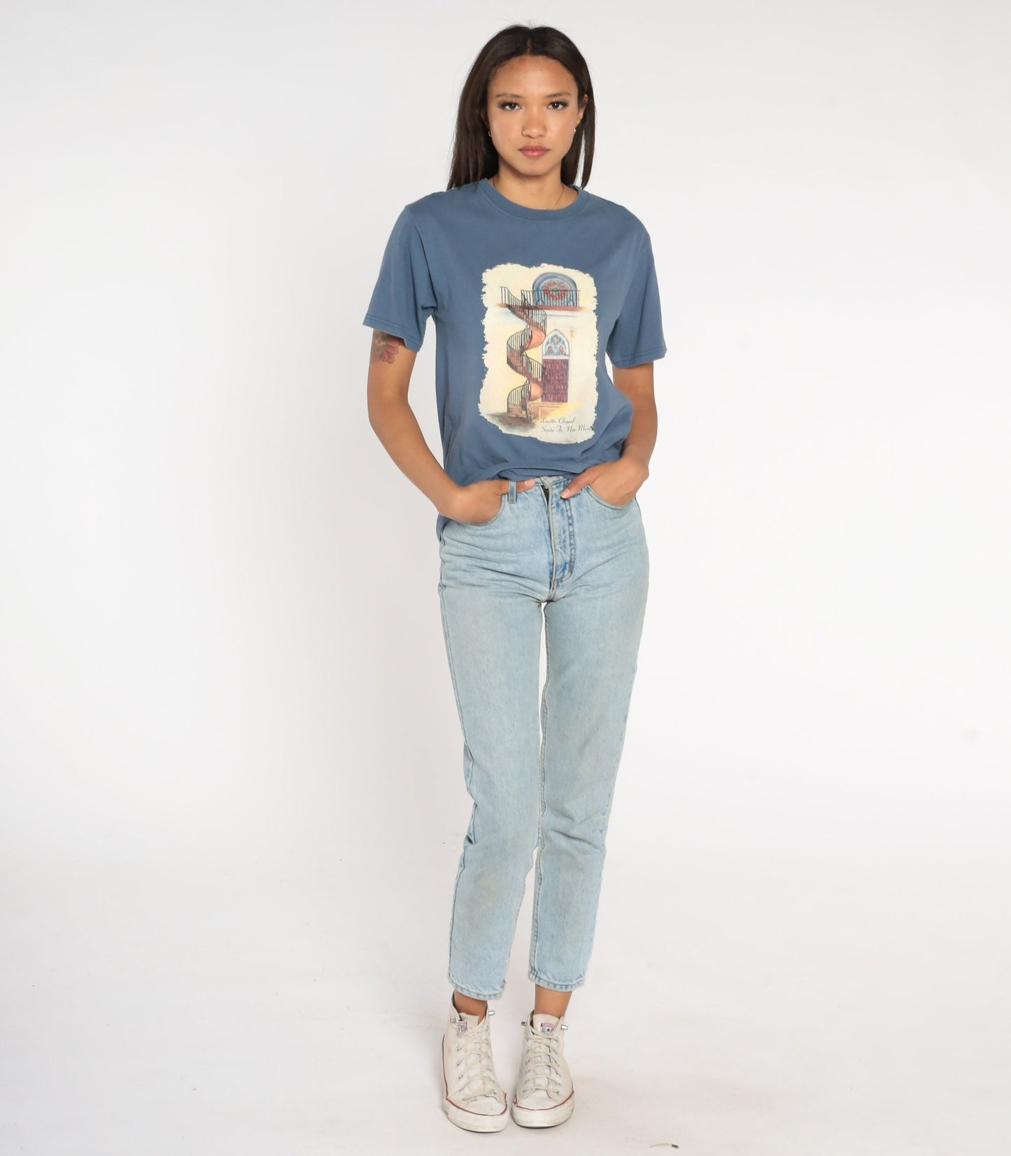 90s Loretto Chapel Santa Fe New Mexico Graphic T-Shirt Blue Small