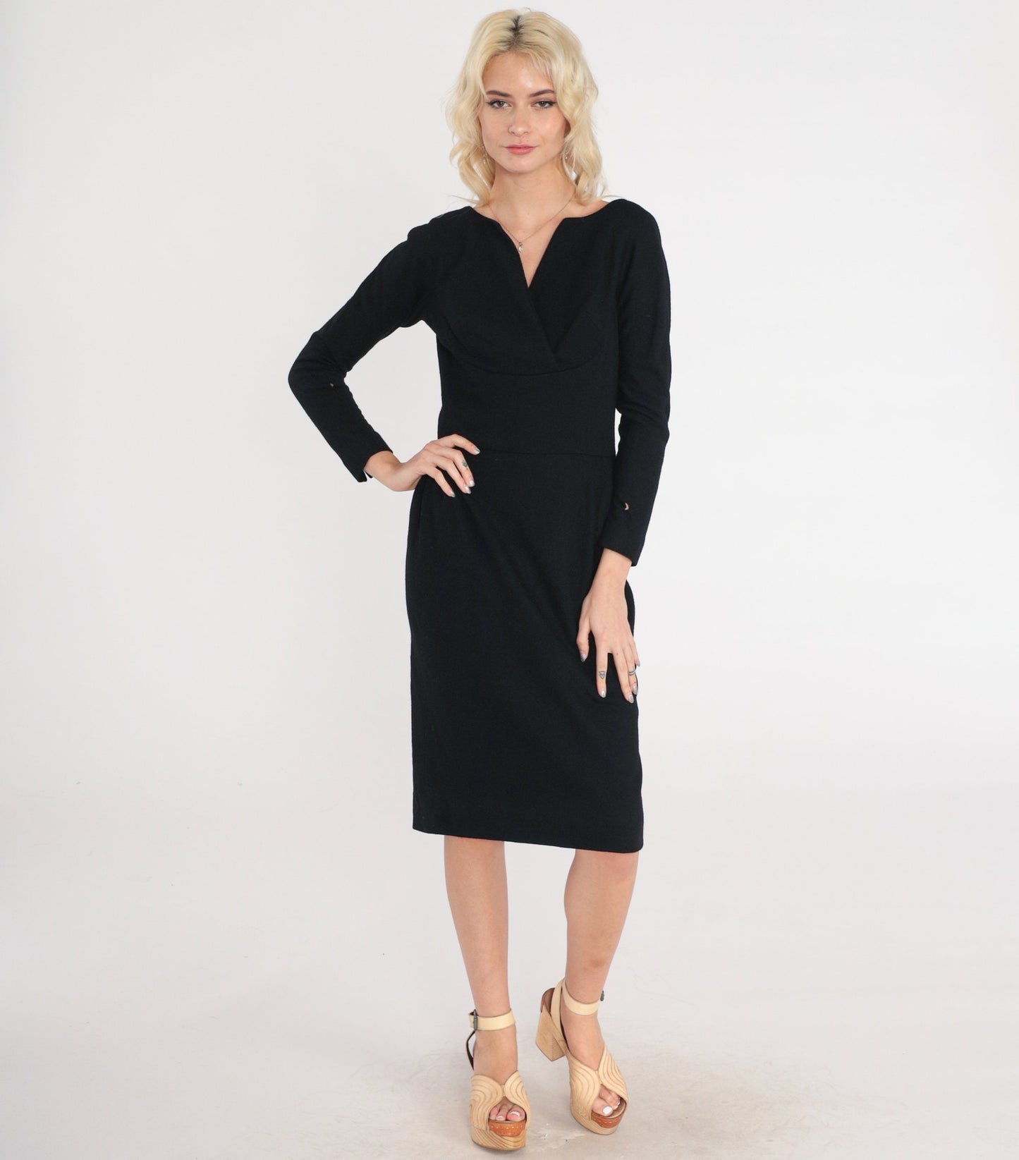 60s Black Wool Sheath Dress V Neck Long Sleeve Knee Length Extra Small