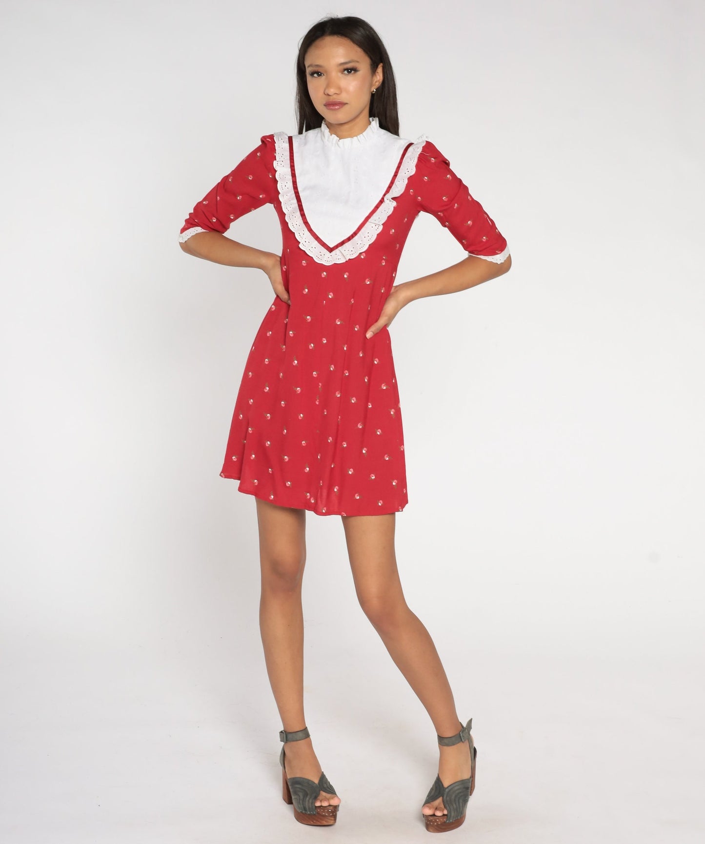 90s Red Floral Mini Dress Eyelet Lace Bib Empire Waist Puff Sleeve Extra Small