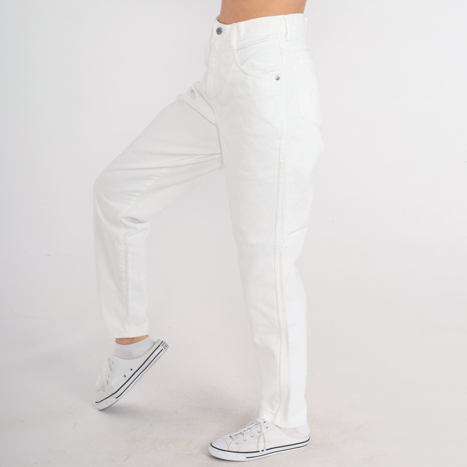 90s Crossroads White Denim High-Waisted Tapered Mom Jeans Small