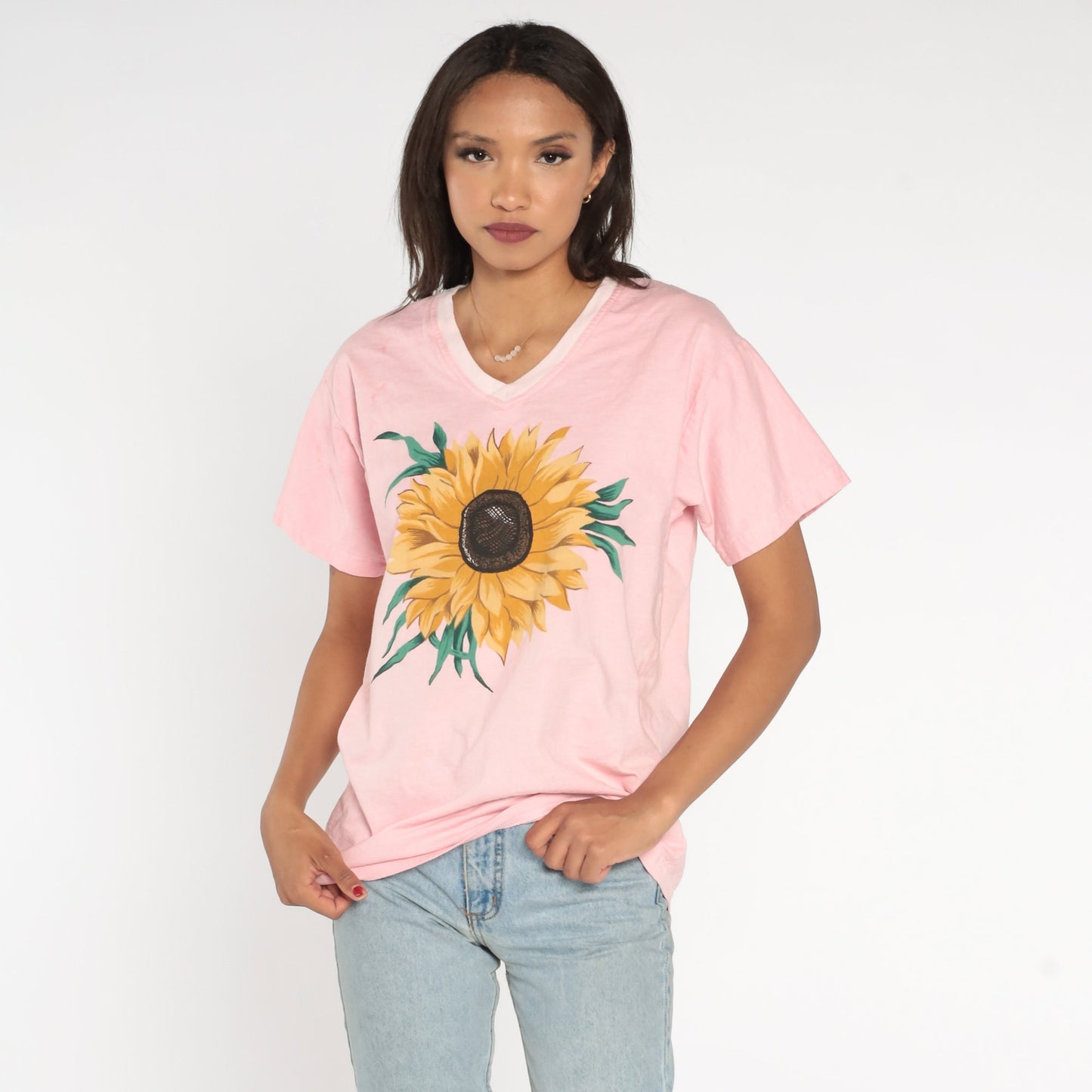 90s Sunflower Graphic T-Shirt Baby Pink V-Neck Cotton Tee Small