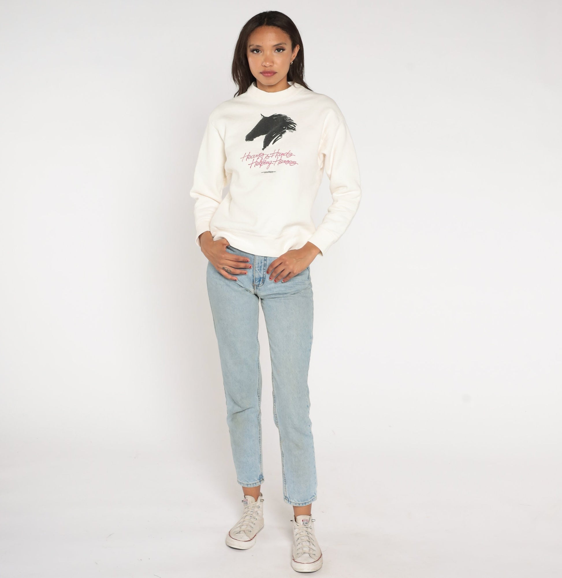 90s Hearts Hands Helping Horses Wisconsin Sweatshirt White Mock Neck Small