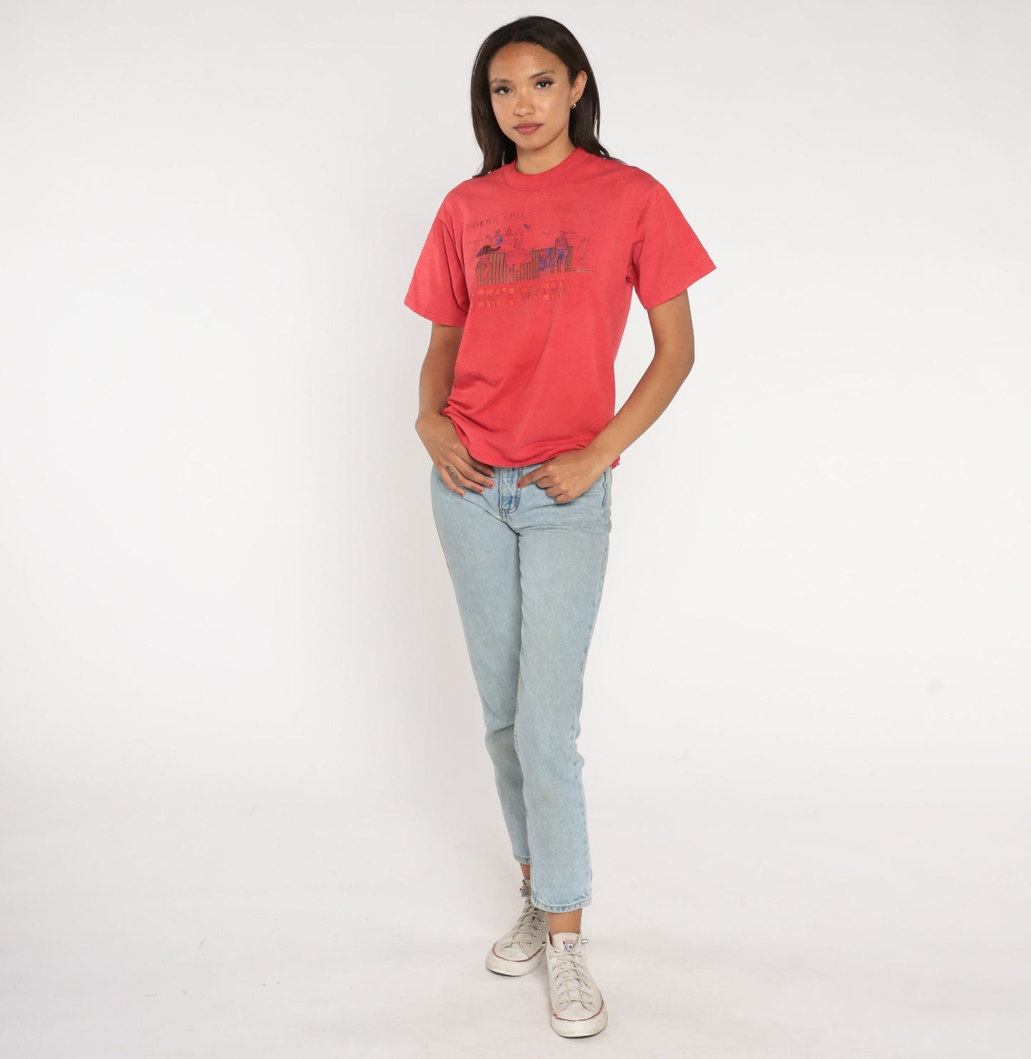 90s Jeri's Tavern Albuquerque Graphic T-Shirt Red Faded Small S