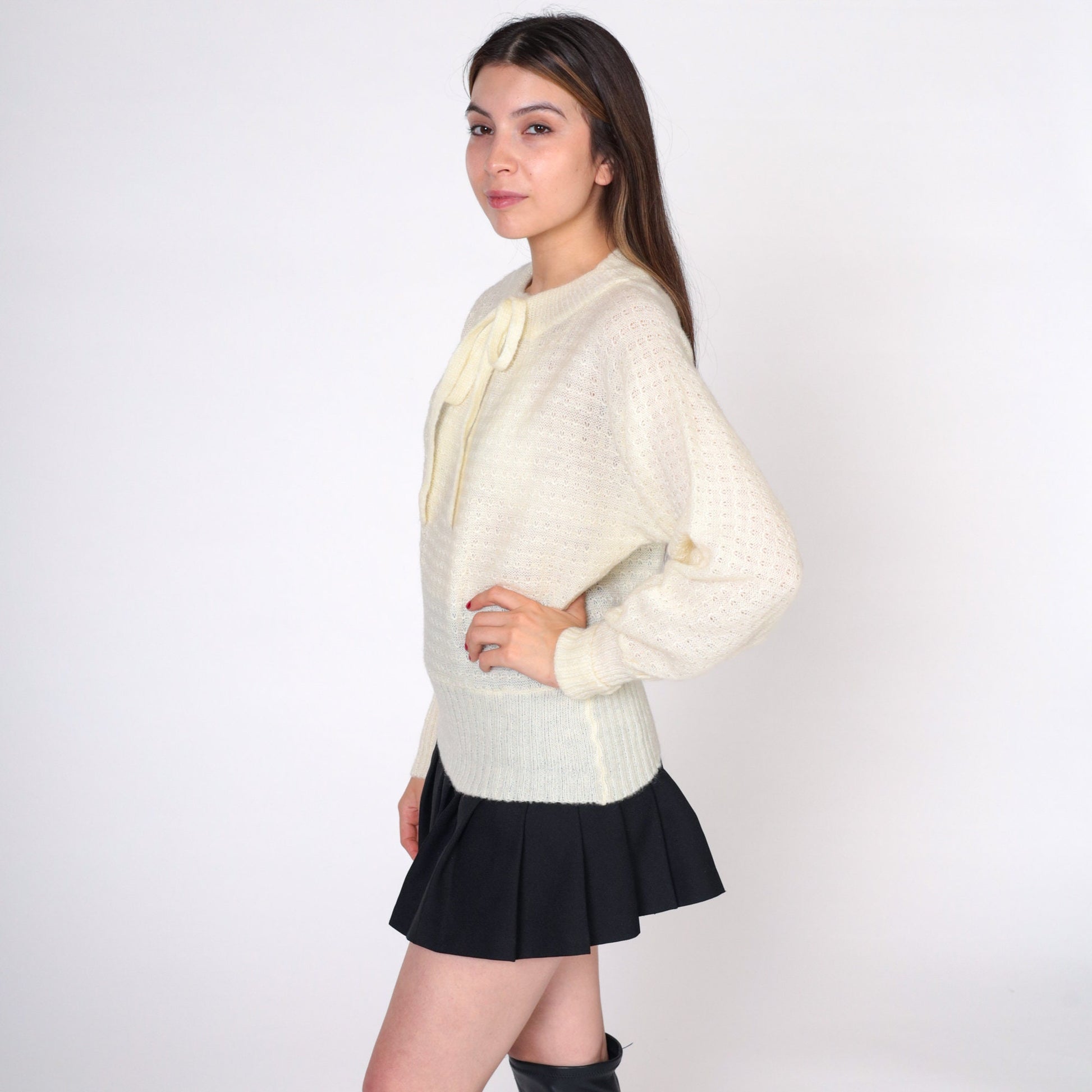 80s Cream Pointelle Knit Sweater Bow Neck Cutout Small