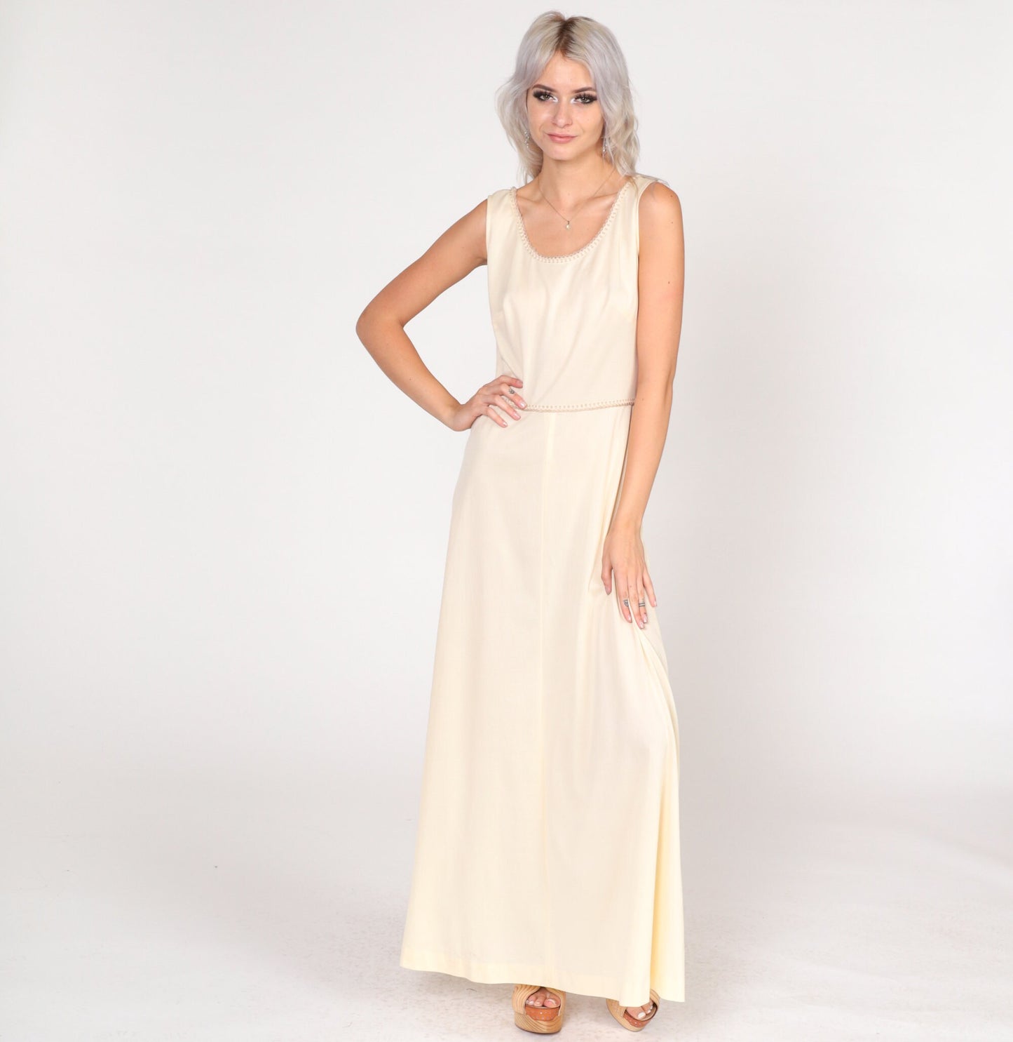 70s Cream Maxi Dress Sleeveless High Waist Scalloped Trim Small