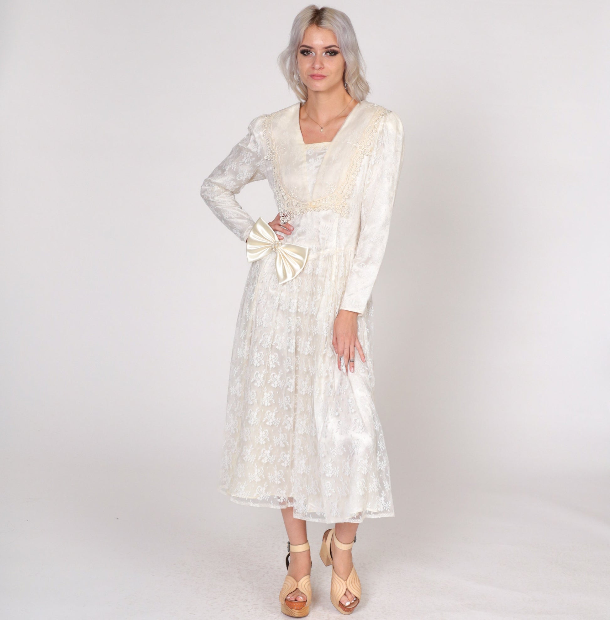 Gunne Sax 80s Cream Lace Midi Dress Pearl Beaded Bow Puff Sleeve Small