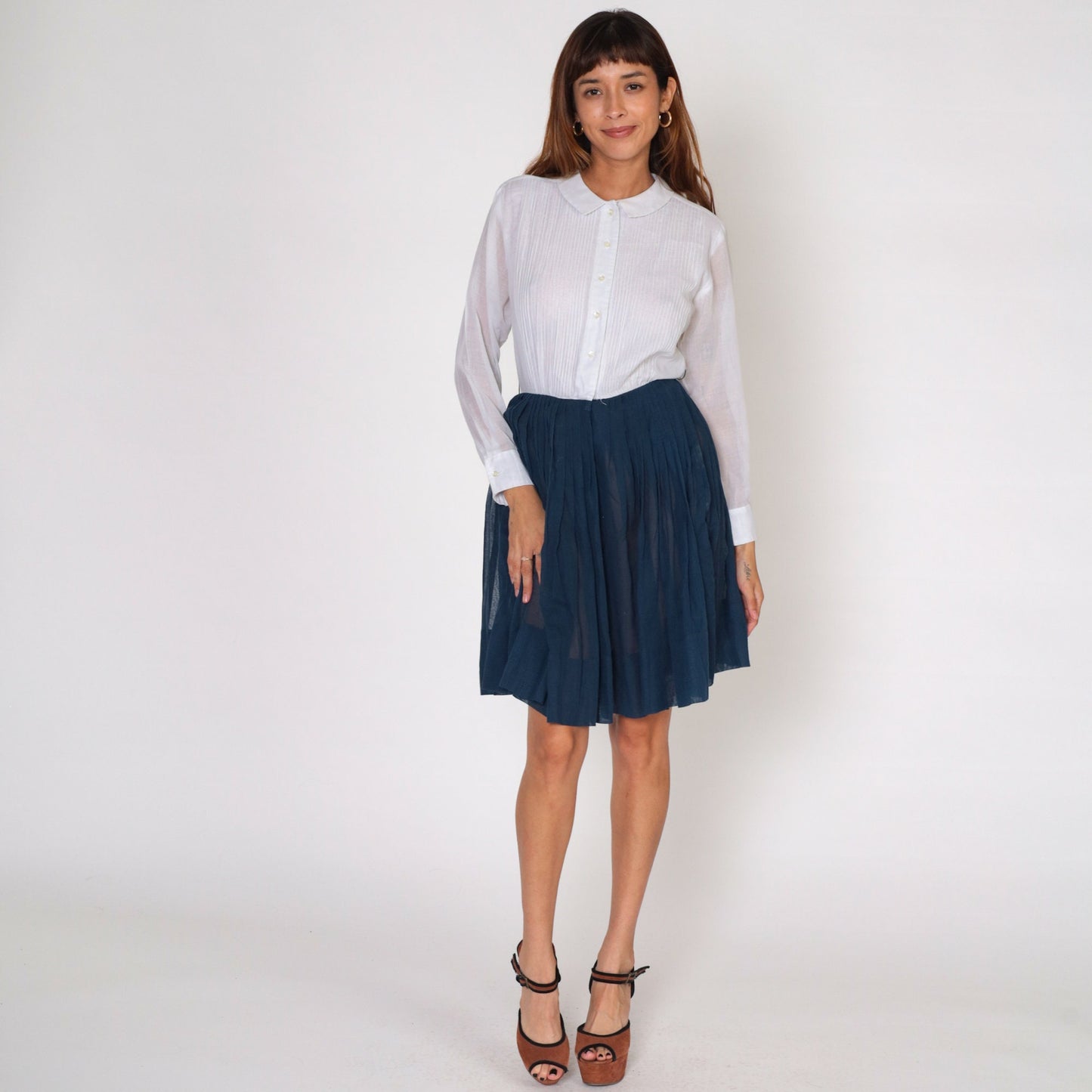 60s White Navy Shirtwaist Mini Dress Pointed Collar Long Sleeve Small