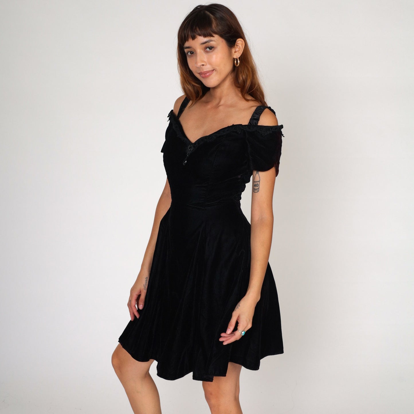 90s Scott McClintock Black Velvet Mini Dress Off-Shoulder Cutout Small