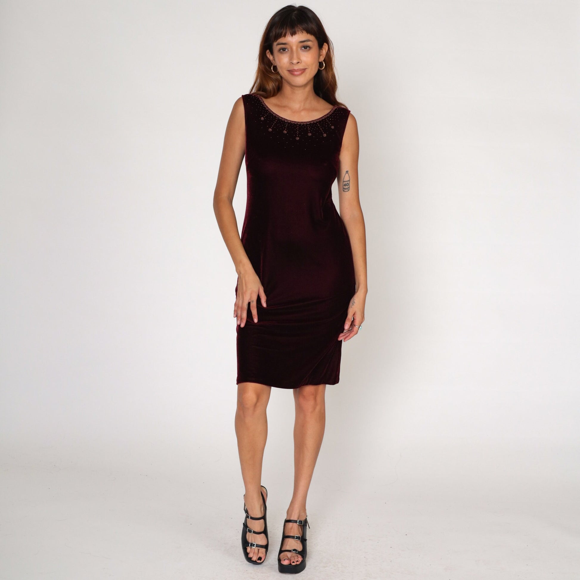 90s Burgundy Velvet Mini Dress Beaded Neckline Sleeveless Sheath Small S