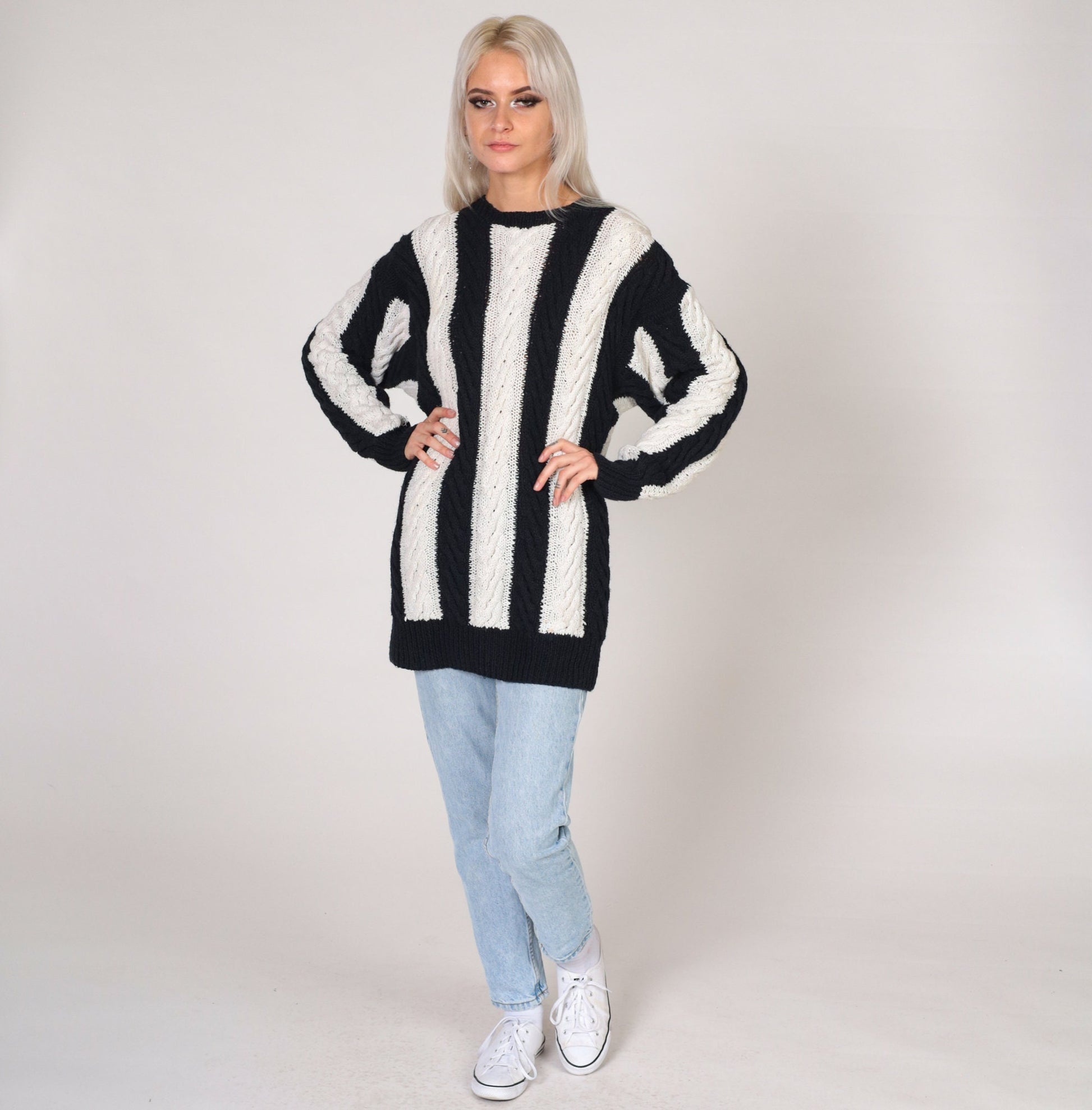 80s Black & White Striped Cable Knit Sweater Crewneck Pullover Medium Large