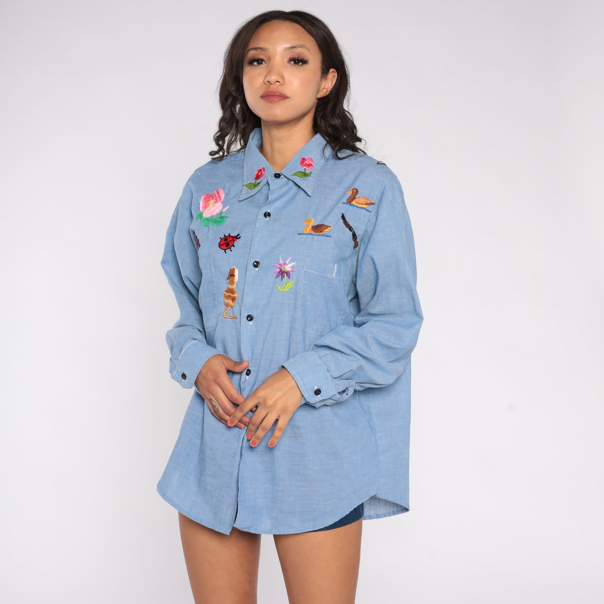 70s Blue Chambray Embroidered Button Up Blouse Floral Animal Motif Large