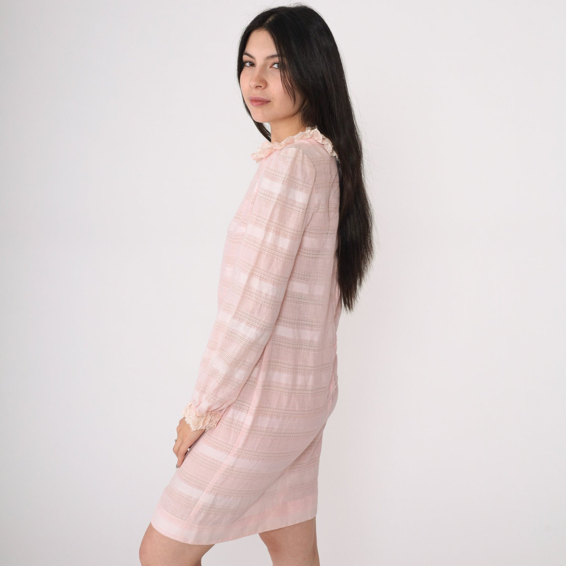 1960s Vicky Vaughn Mod Mini Dress Baby Pink Striped Lace Puff Sleeve Extra Small