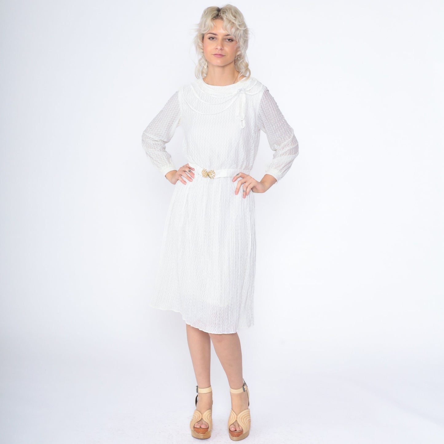 80s White Lace Midi Dress High Waisted Long Sleeve Gold Belt Small