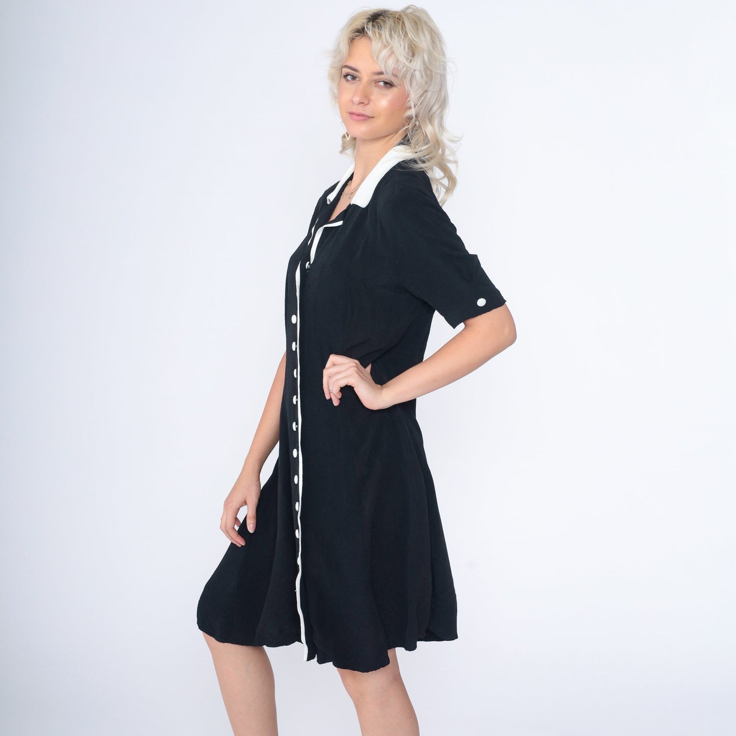 90s Black and White Button-Up Mini Dress Short Sleeve Shift Medium M