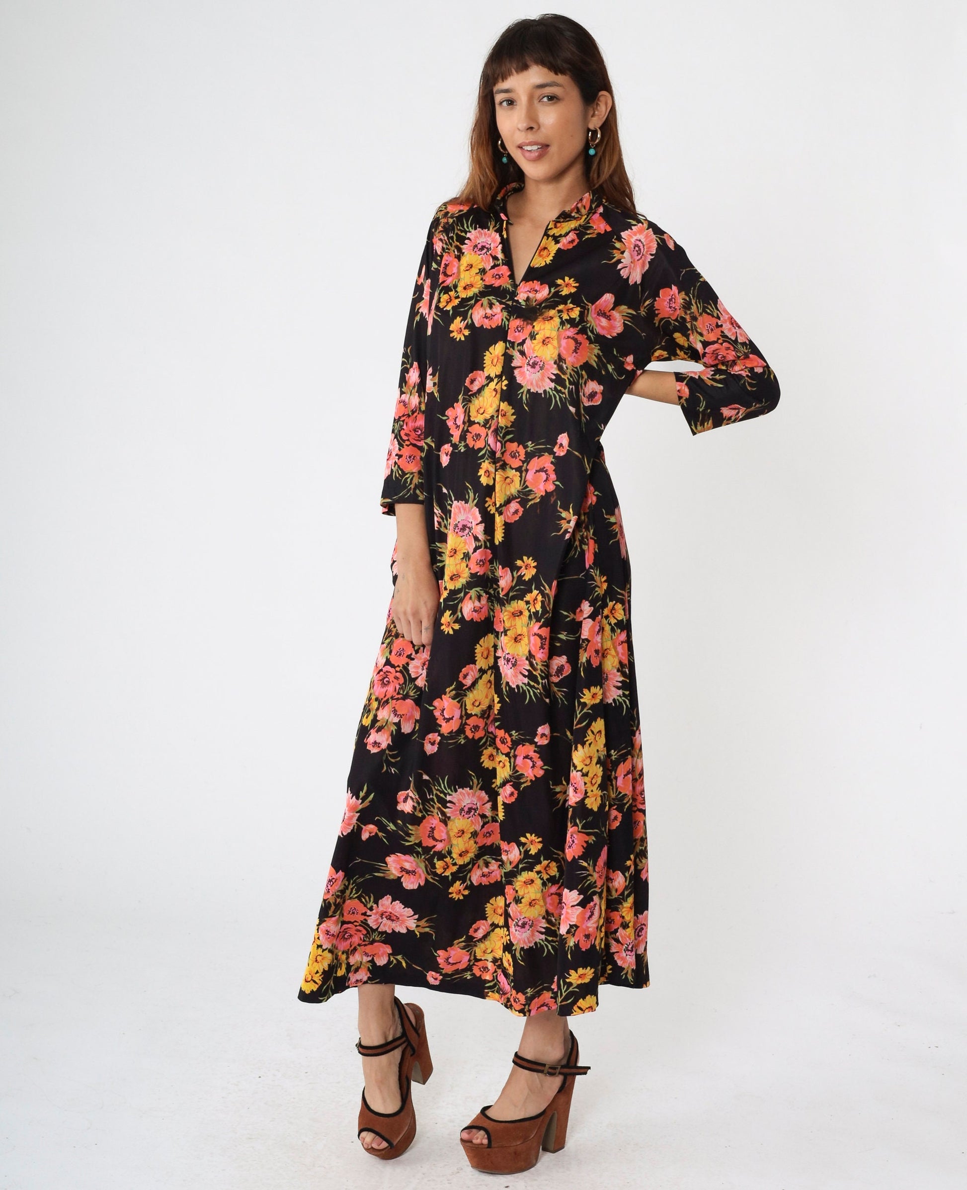 70s Black Floral Maxi Nightgown Zip Front 3/4 Sleeve Loungewear Large