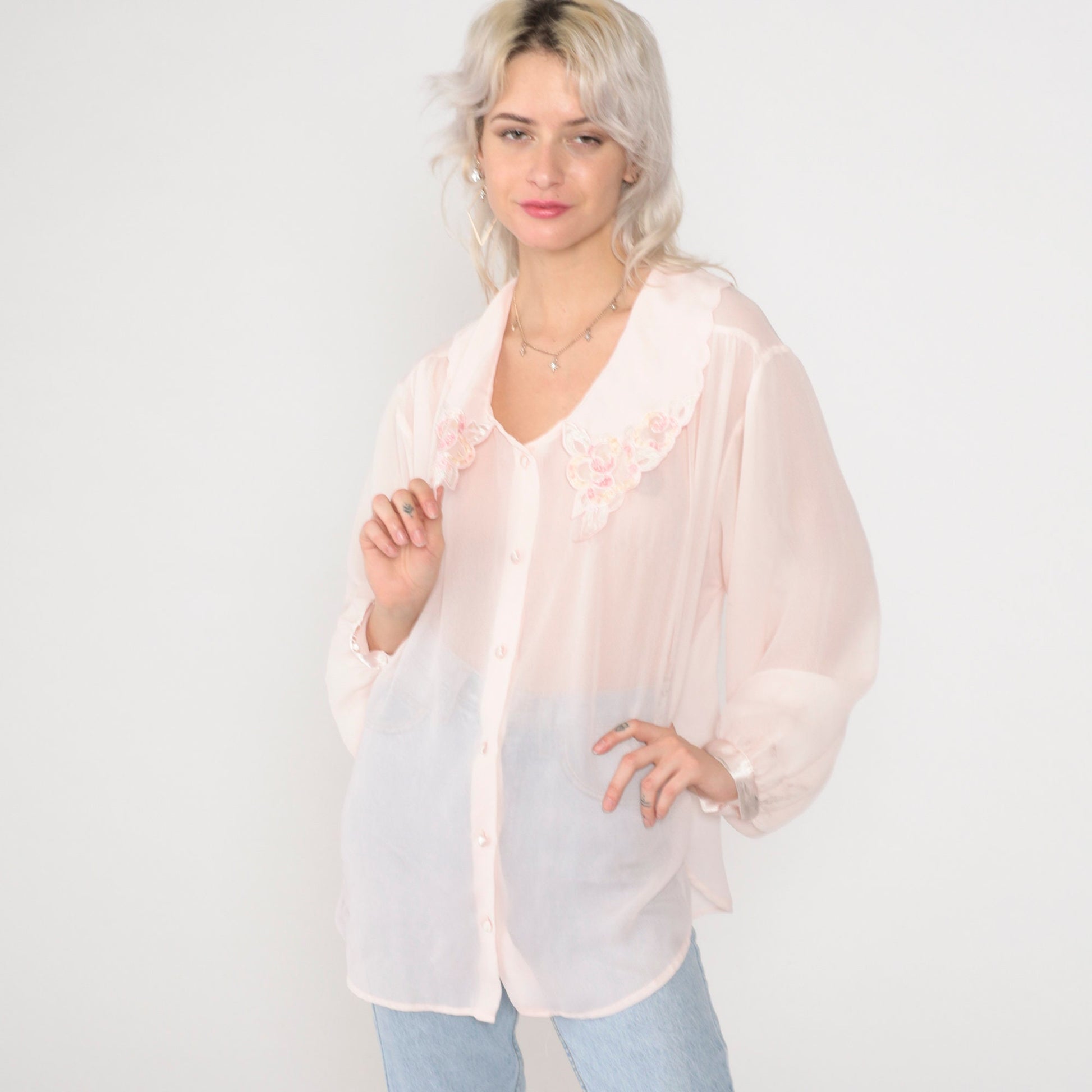 90s Pink Beaded Floral Scalloped Collar Button-Up Blouse Long Sleeve Extra Large XL