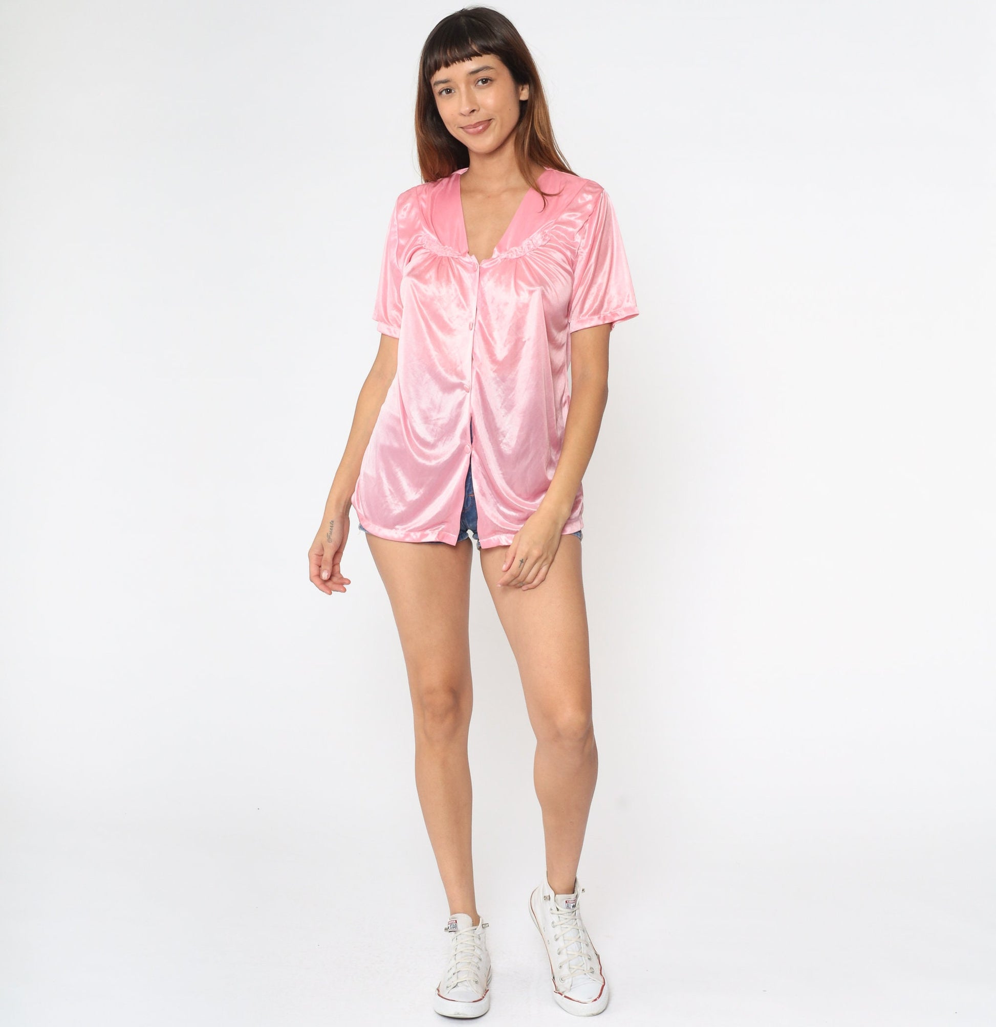 00s Pink Floral Embroidered Pajama Top Button-Up Sleep Shirt Medium