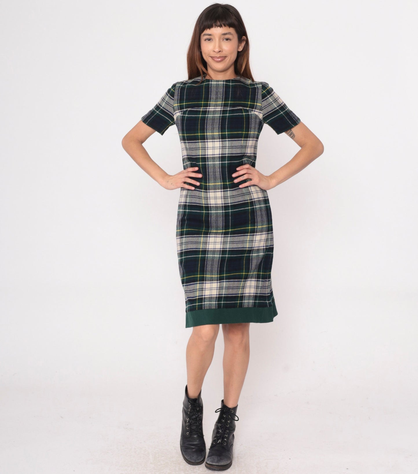 60s Vogue Couturier Plaid Wool Sheath Dress Blue Green Tartan Small